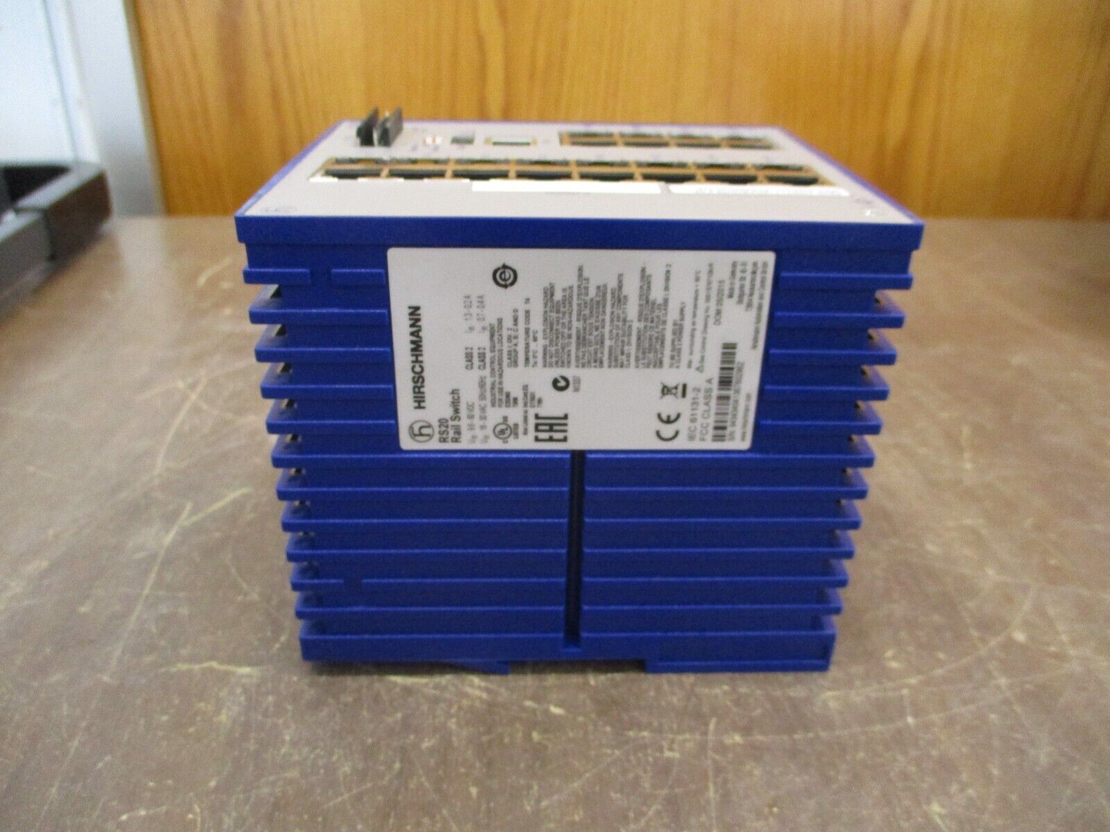 Hirschmann Managed Industrial Ethernet Switch RS20-2400T1T1SDAE SW Rel. 08.0.05