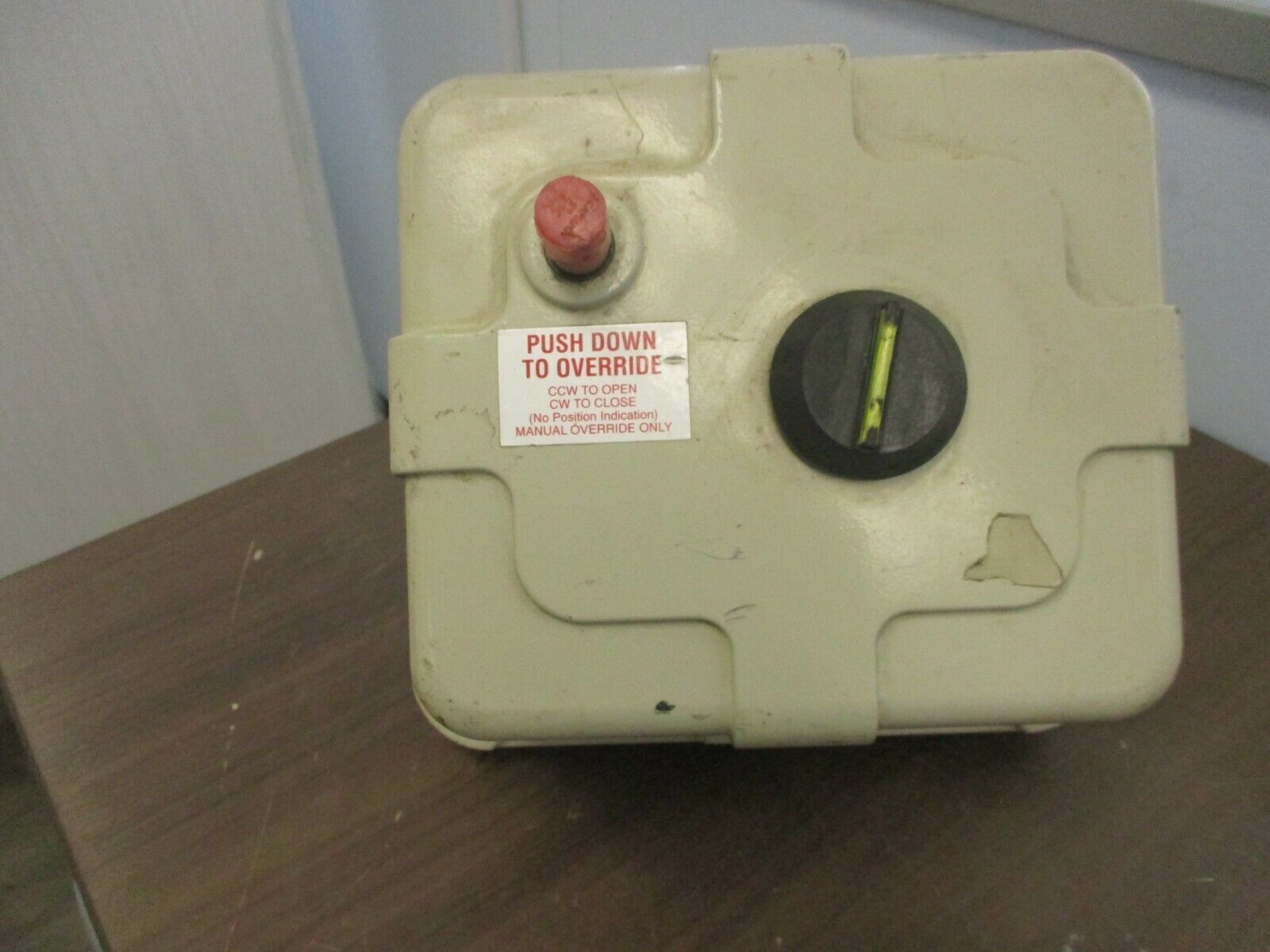 Valvcon Actuator Q2519 LVW1500S4S115AC 1500 in-lbs 115V 1A Cycle Time: 15sec/90°