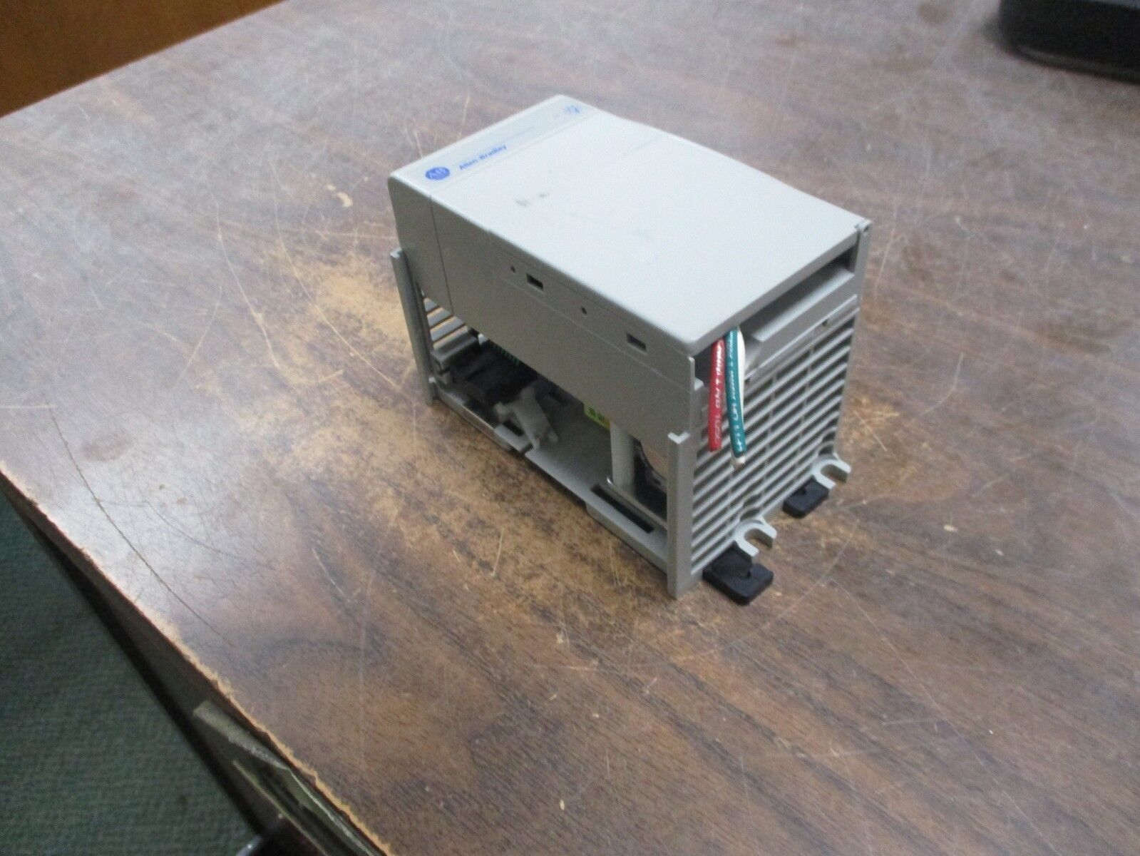 Allen-Bradley Compact I/O Power Supply 1769-PA2 Ser. A Rev. 3 Used