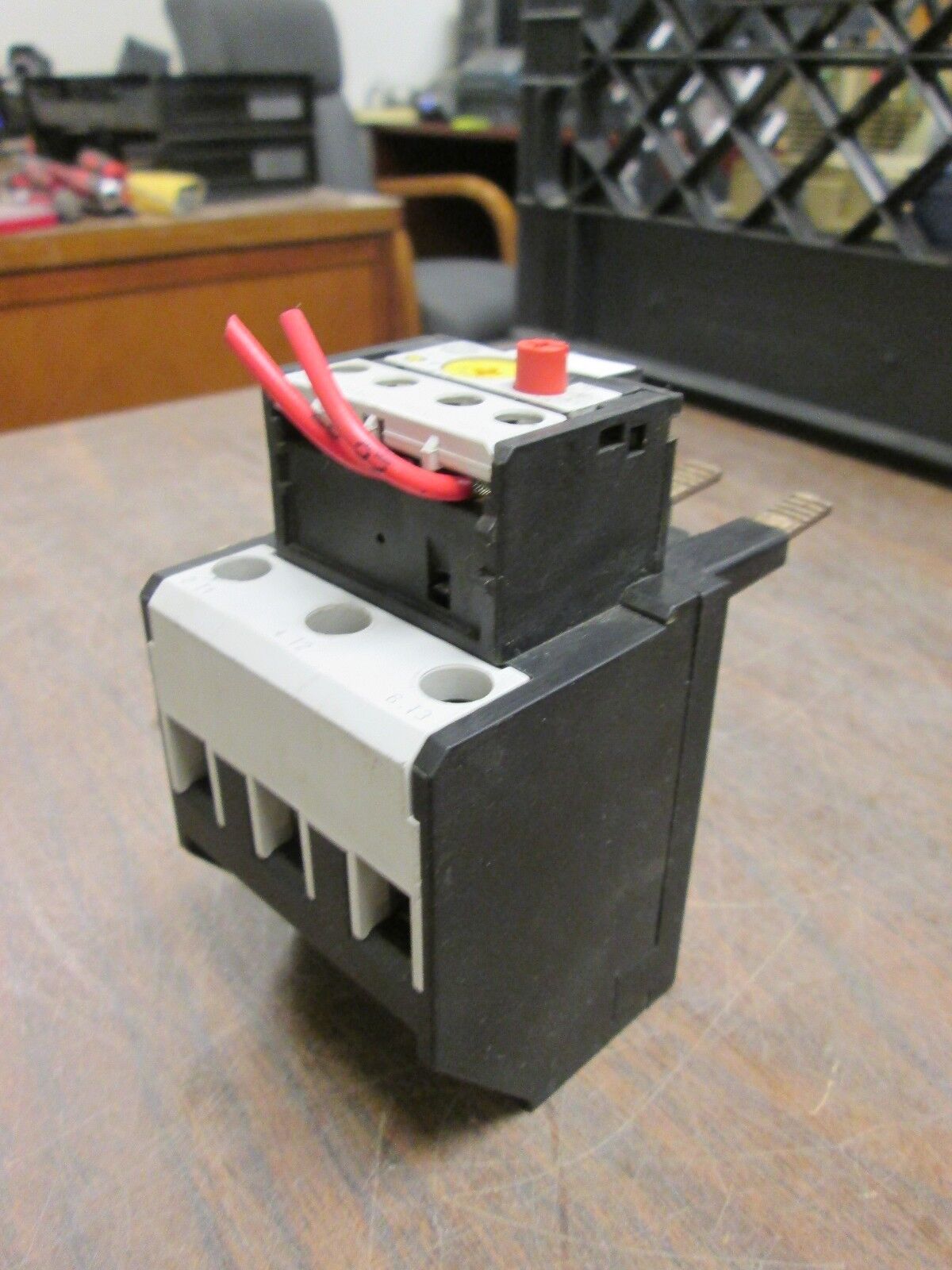 GE Solid State Overload RT22M Range: 90-110A Used