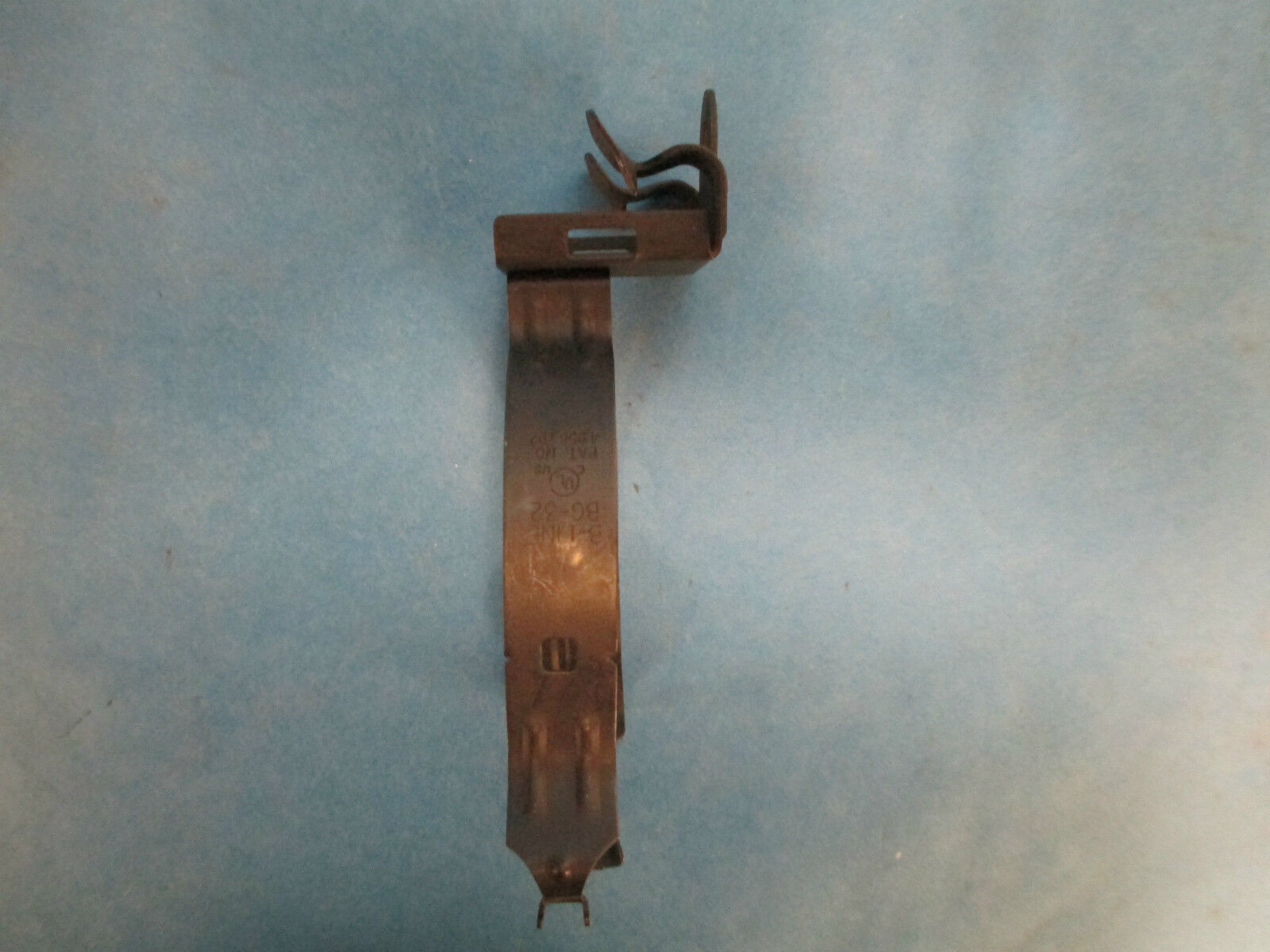 Cooper Conduit to Beam Fastener BG-32-U-2-4, Aprox 50, New Surplus!