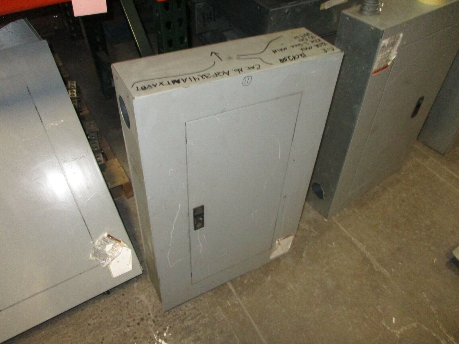 GE Main Breaker Circuit Breaker Panel AQF3241ATX 100A Main 208Y/120V 3Ph 4W Used