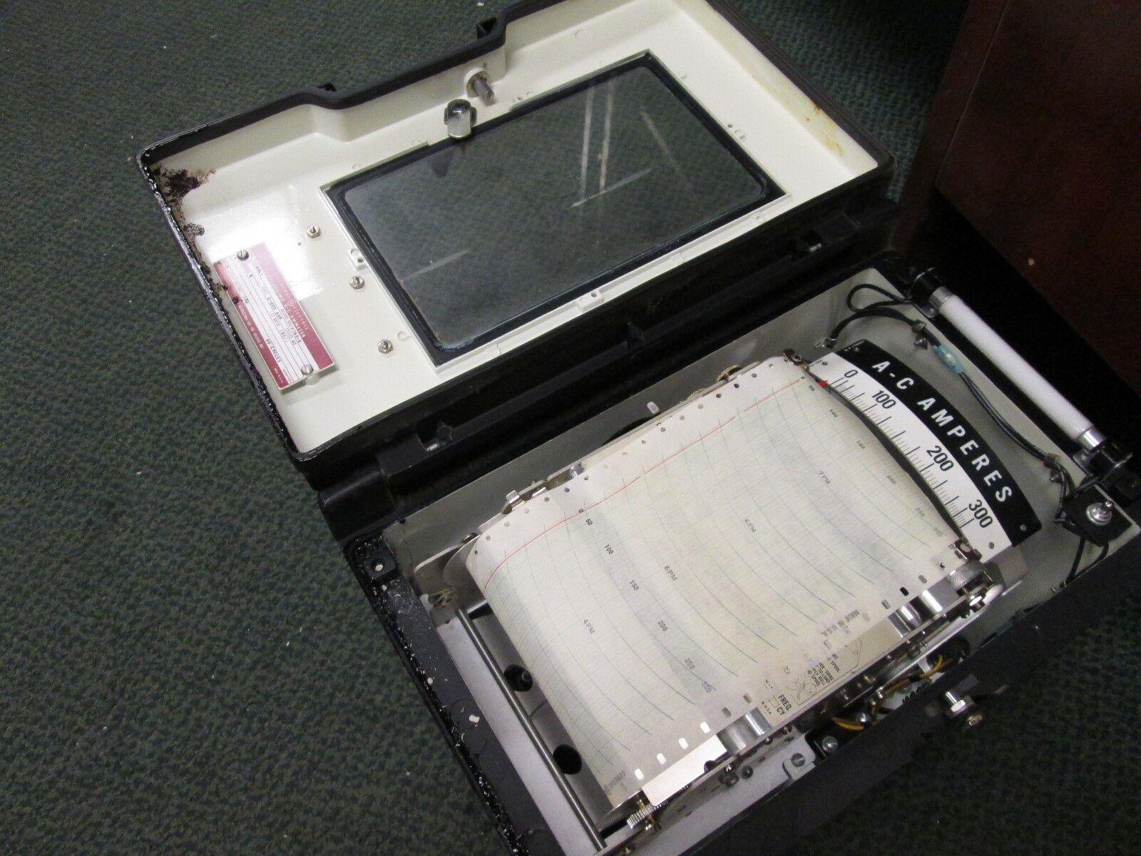 GE Recording AC Ammeter 8CH1AAL1 Scale: 0-600A 60Hz CT Ratio: 120/1 Used