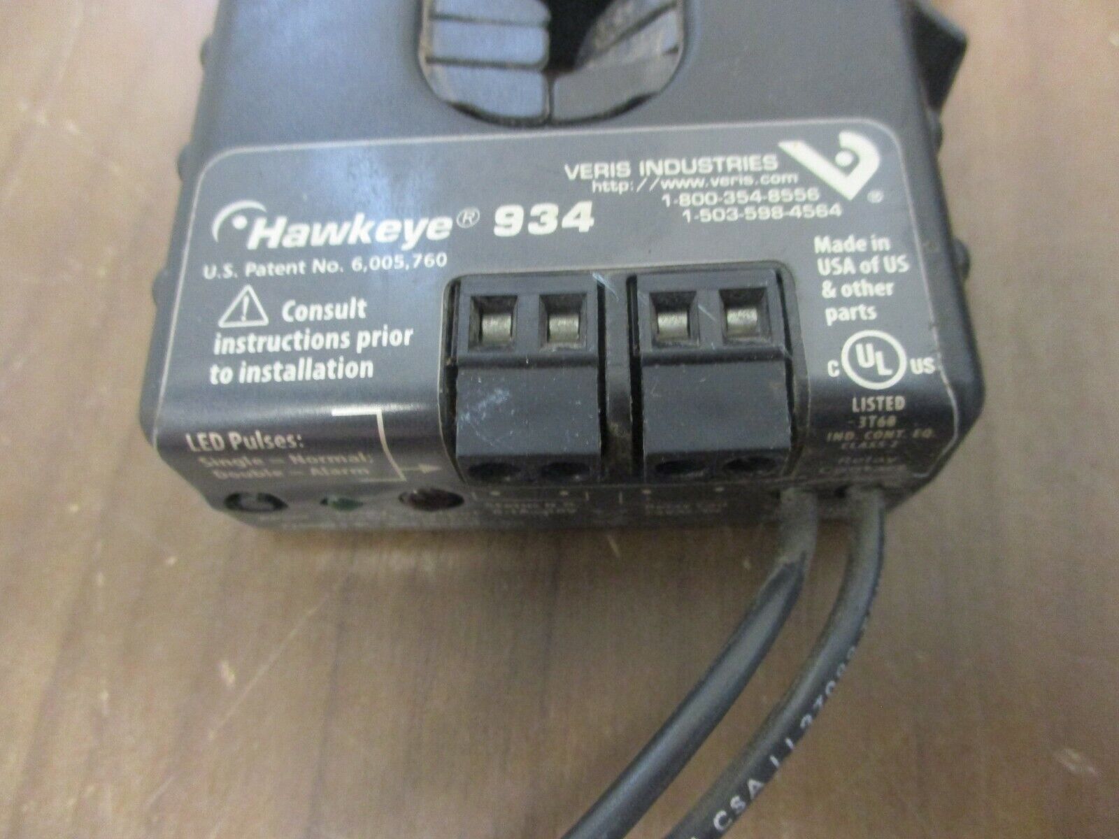 Veris Hawkeye Current Switch 934 24VDC Coil 250VAC/30VDC Used
