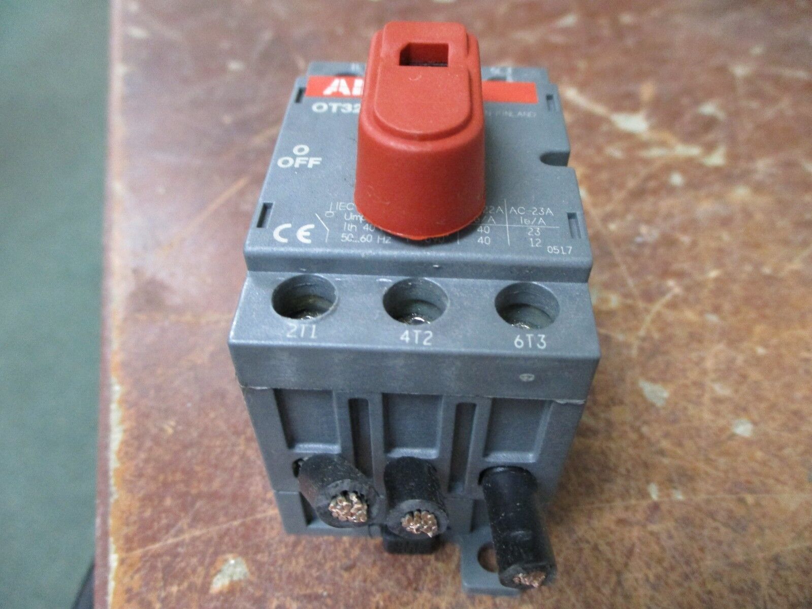 ABB Disconnect Switch OT32E3 40A 600V 3P Used **No Shaft/Handle**