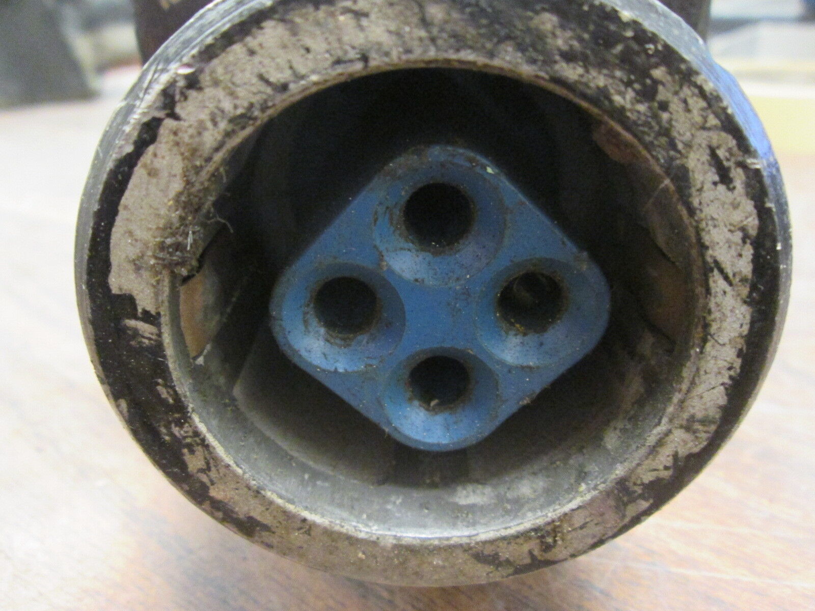 Crouse-Hinds Receptacle w/ Body AR-344 30A 600V 3W 4P Used