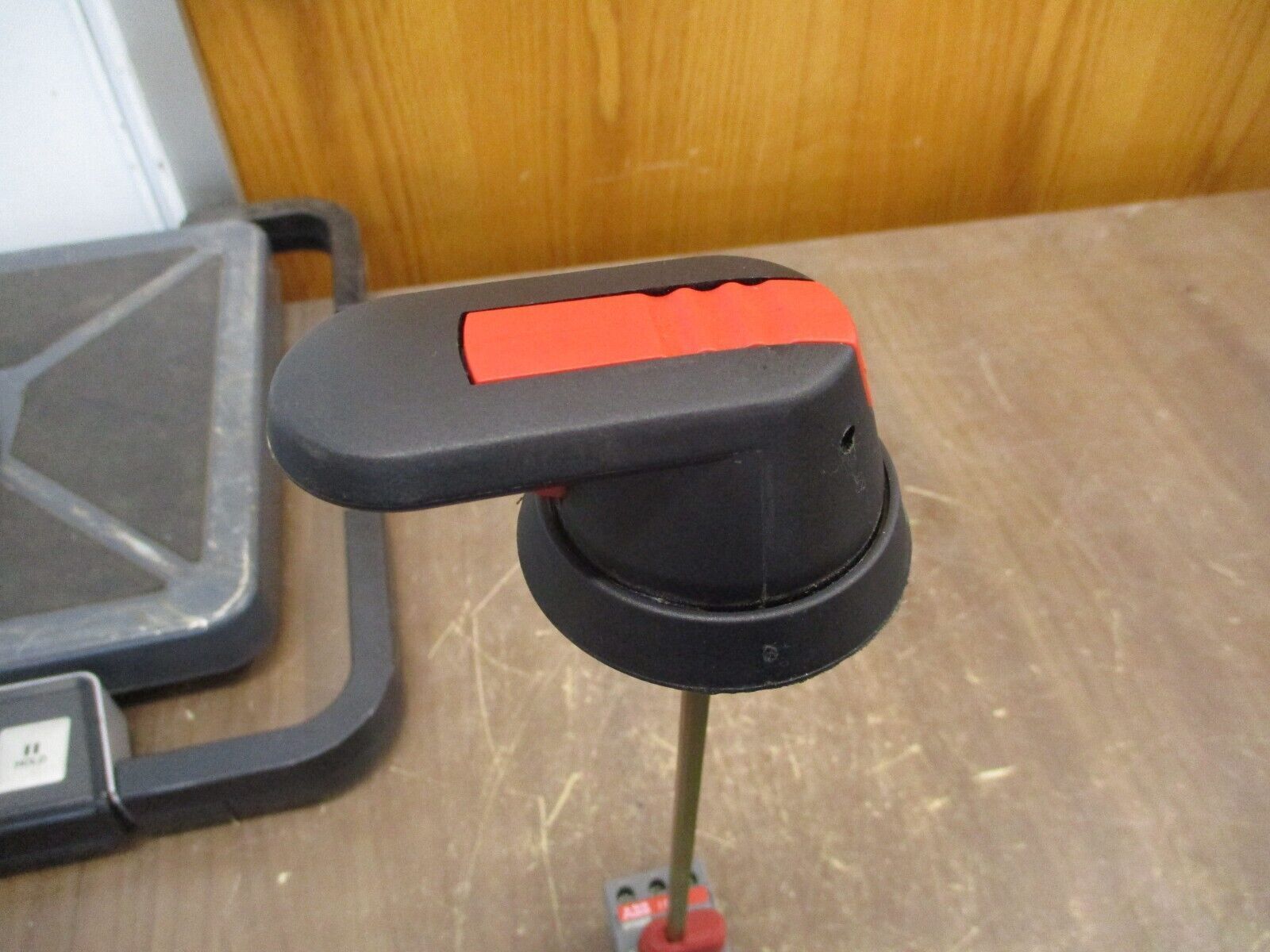 ABB Disconnect Switch OT25E3 25A 600V 3P Used