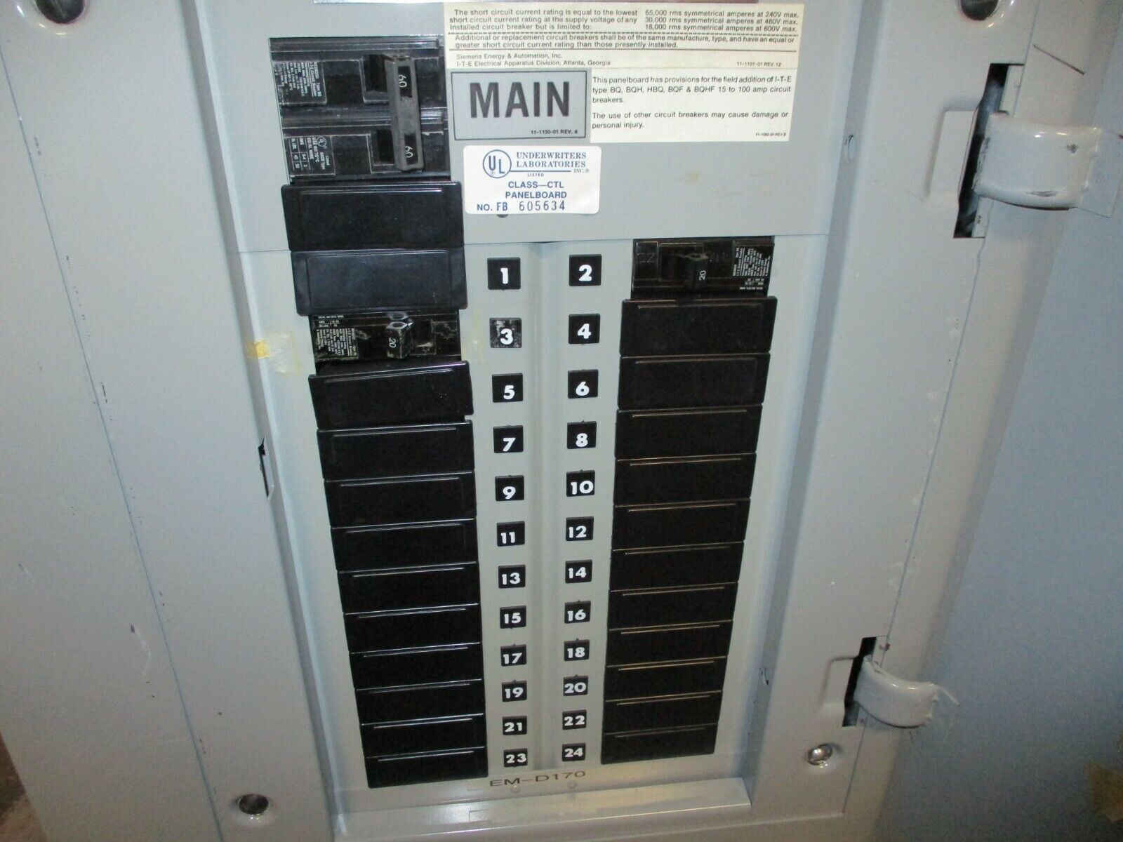 Siemens Main Breaker Circuit Breaker Panel CDP-7 100A Max 120/240