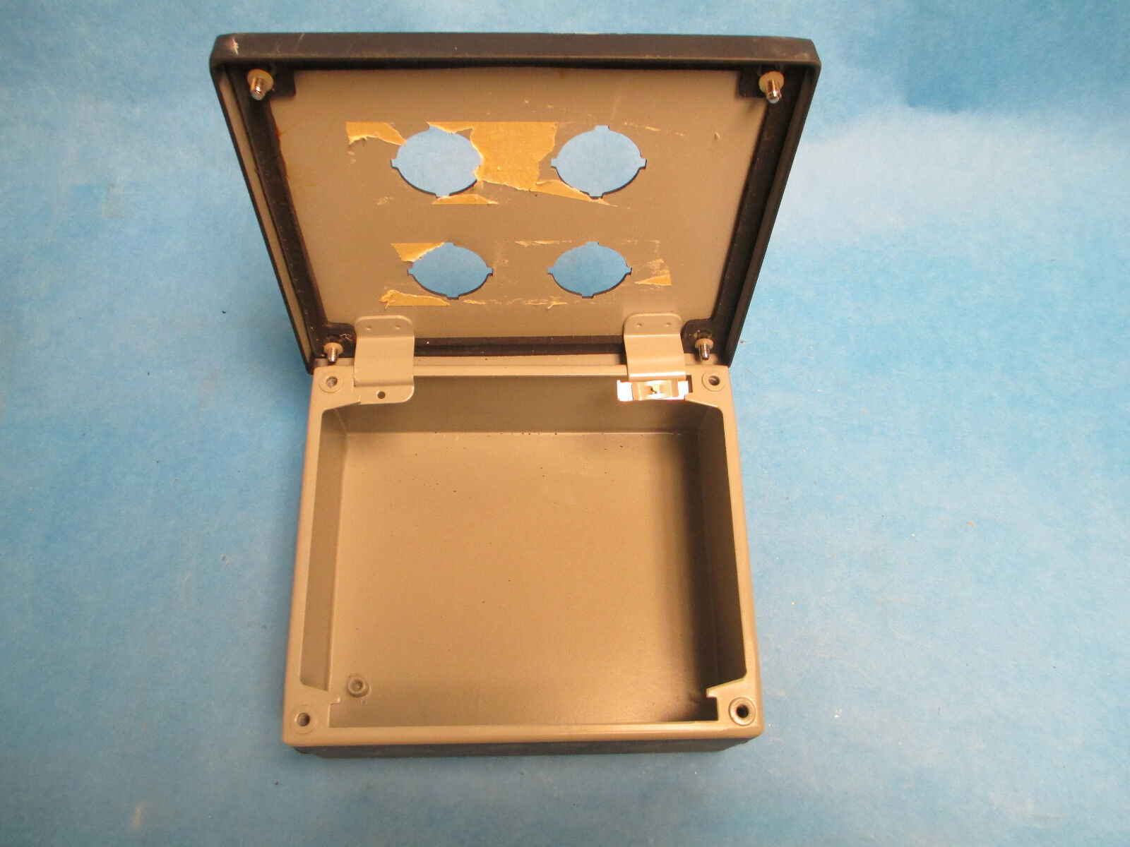 Hoffman Enclosure E-4SPB Used