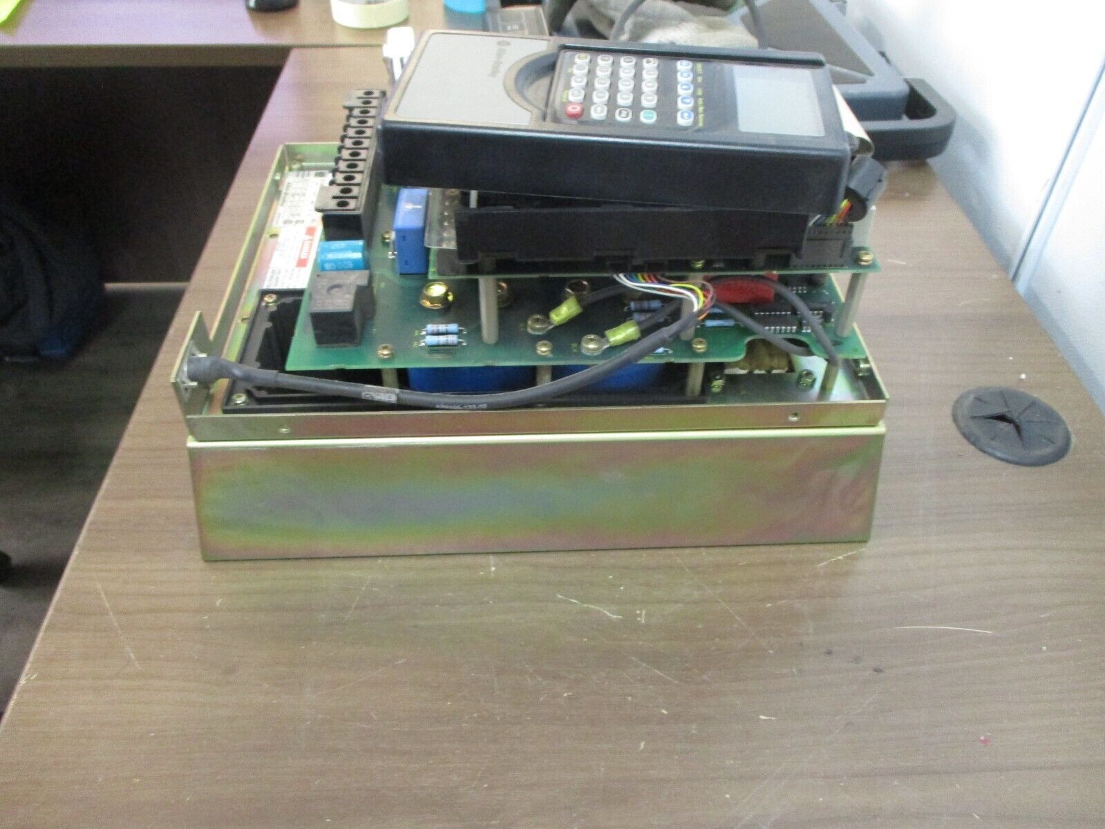 Allen-Bradley 1336 Plus AC Drive 1336S-BRF100-AN-EN4 Ser. E 10HP 3Ph w/ Keypad