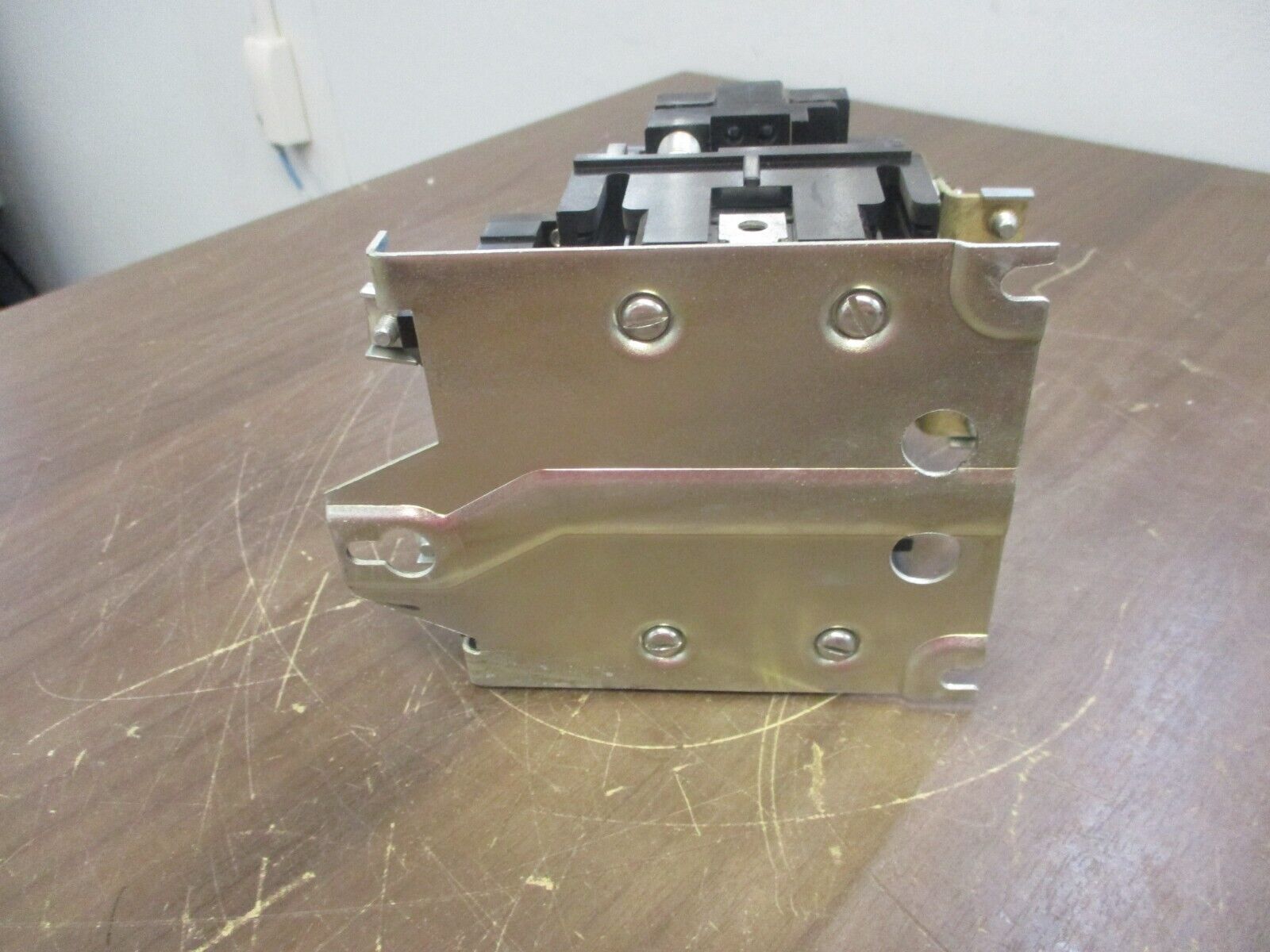 Telemecanique Contactor A132C 30A 600V Used