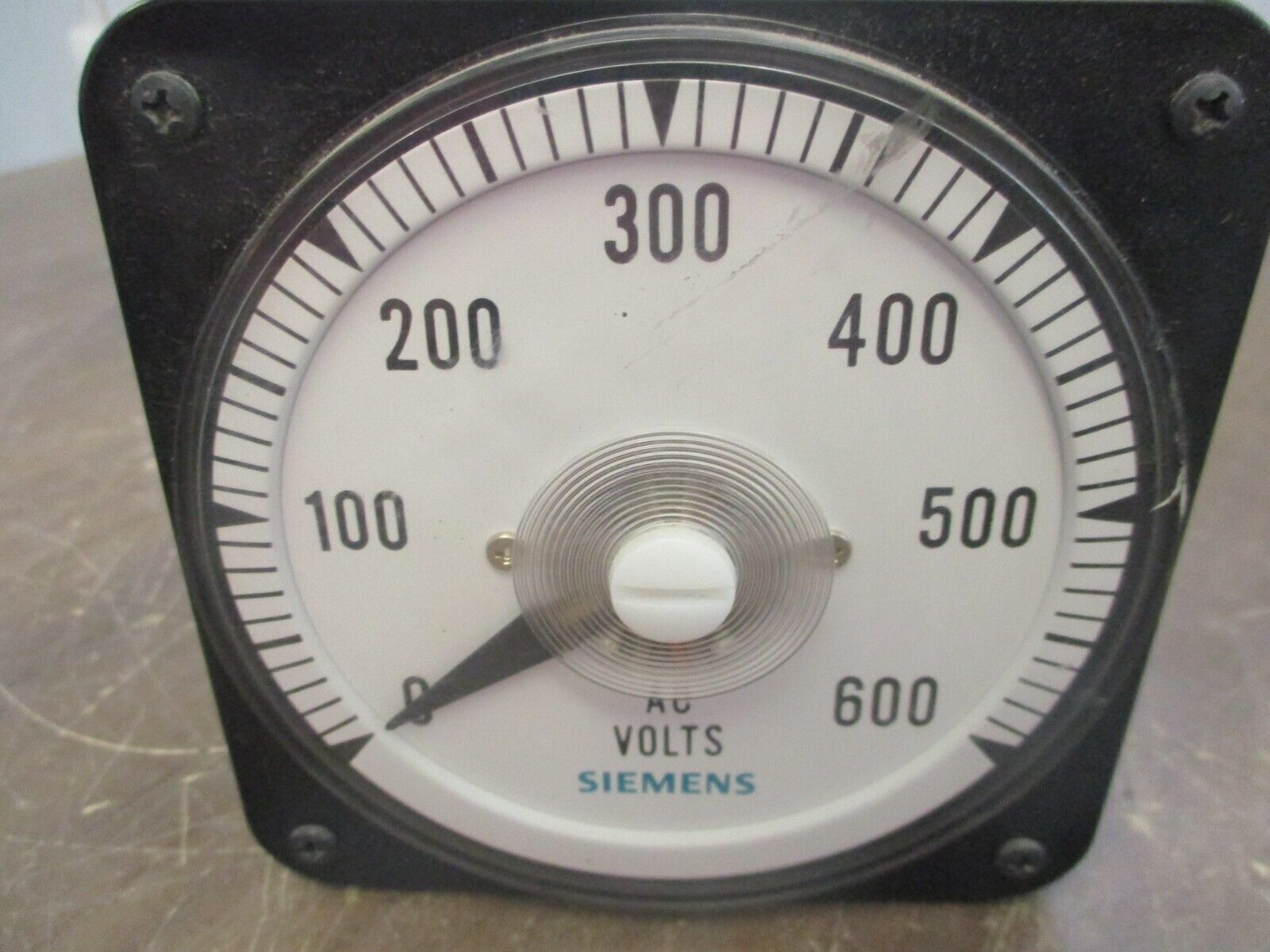 Siemens/Yokogawa AC Voltmeter 1030212PZSJ7NAL/P Range: 0-600V Used