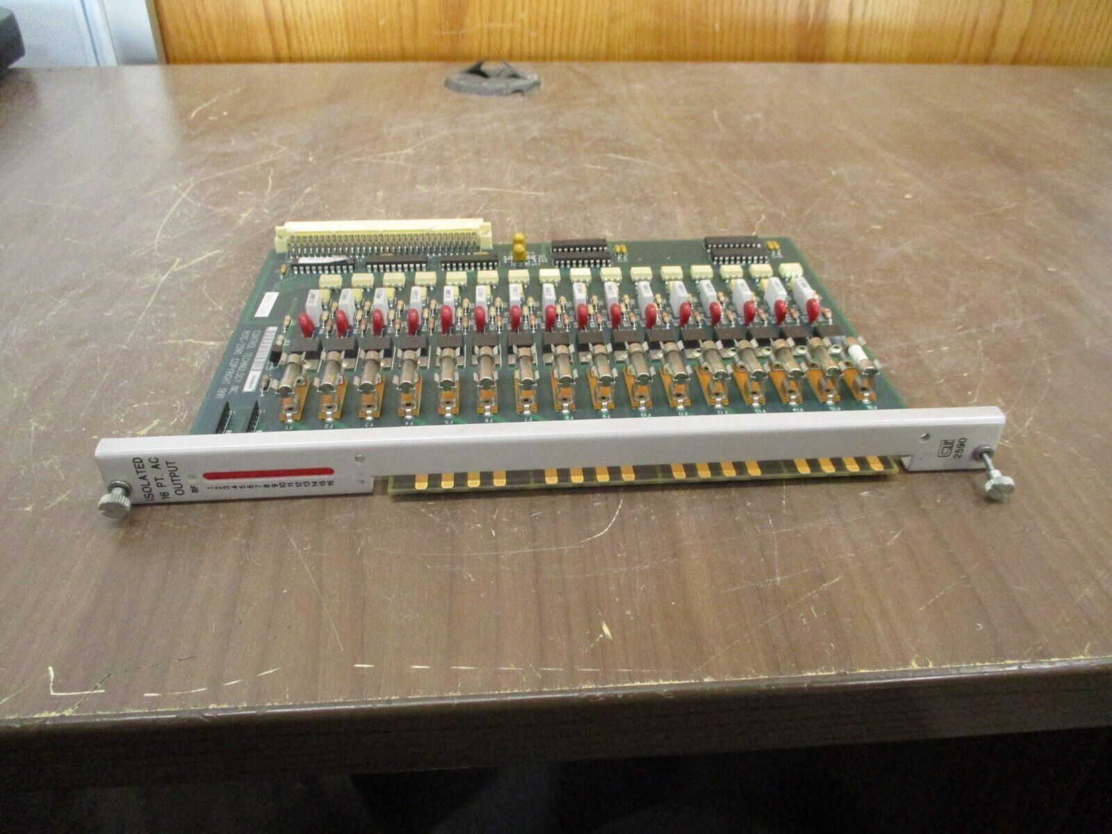 CTI Isolated Output Module 901C-2590 16PT AC Used