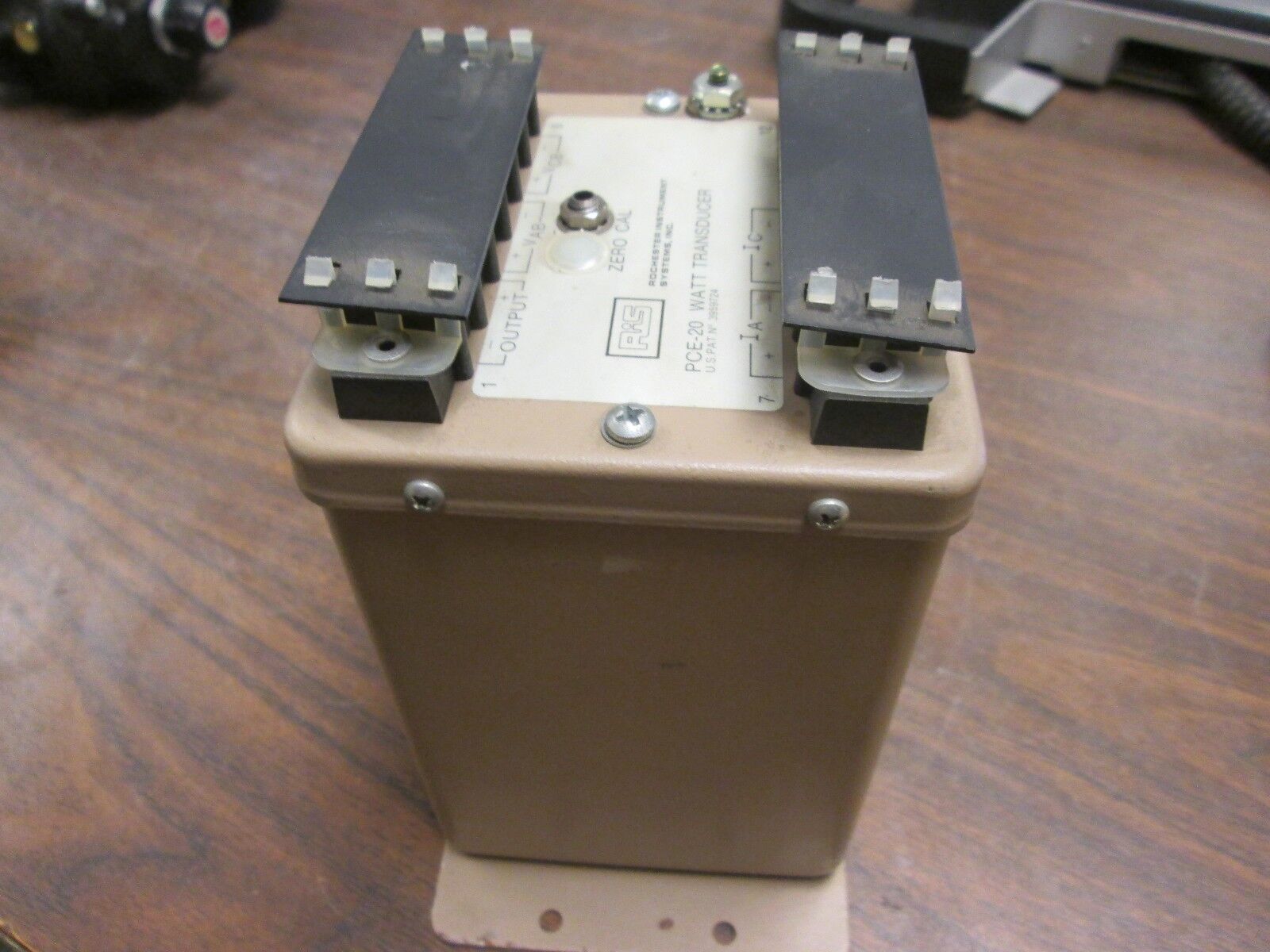 RiS PCE-20 Watt Transducer P1-E0-C2-XA-F60-W1-Z0-A2-G0 Used