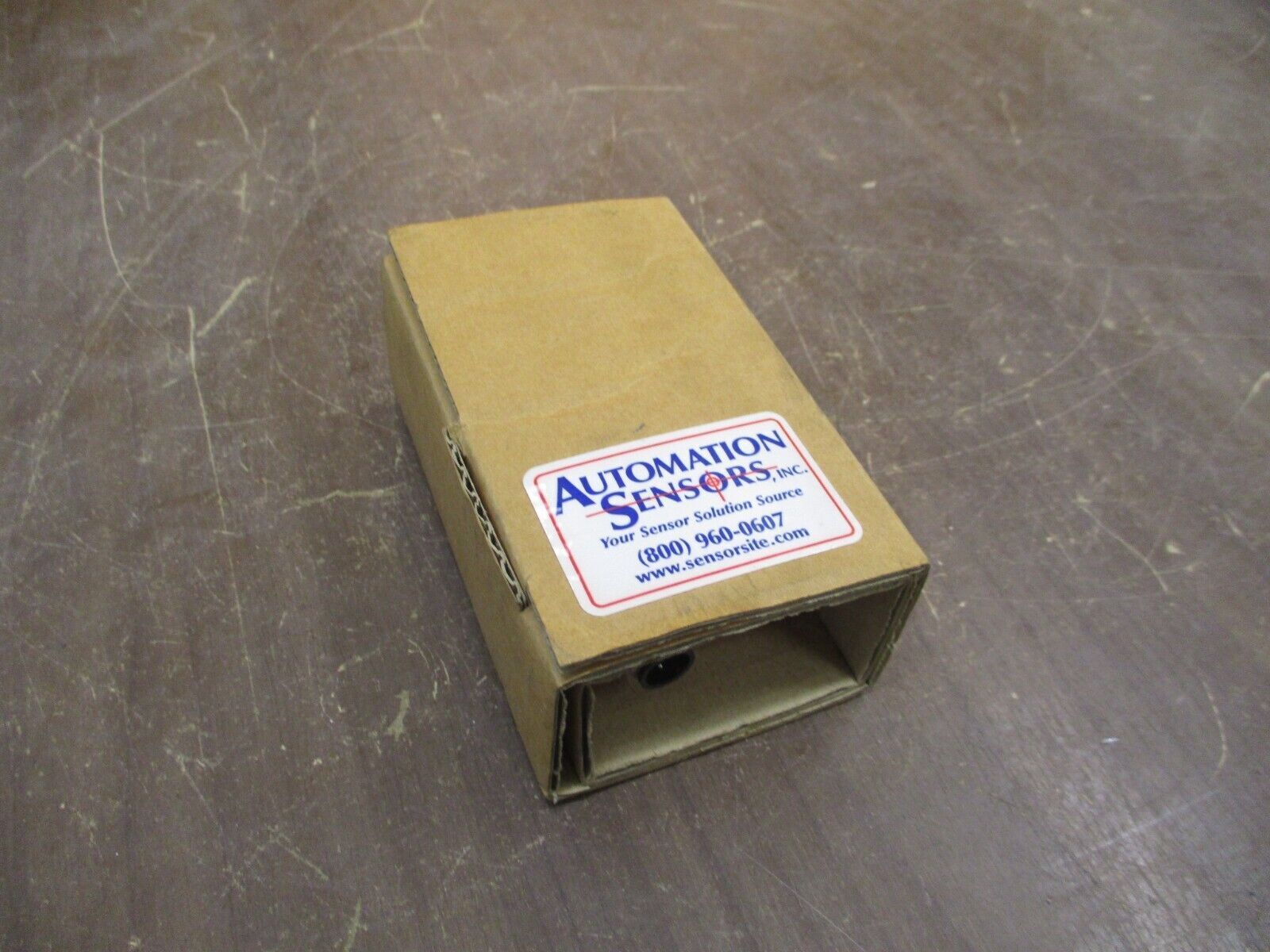 Leuze Contrast Sensor KRTM 20M/P-20-1320-S12 12-30VDC New Surplus