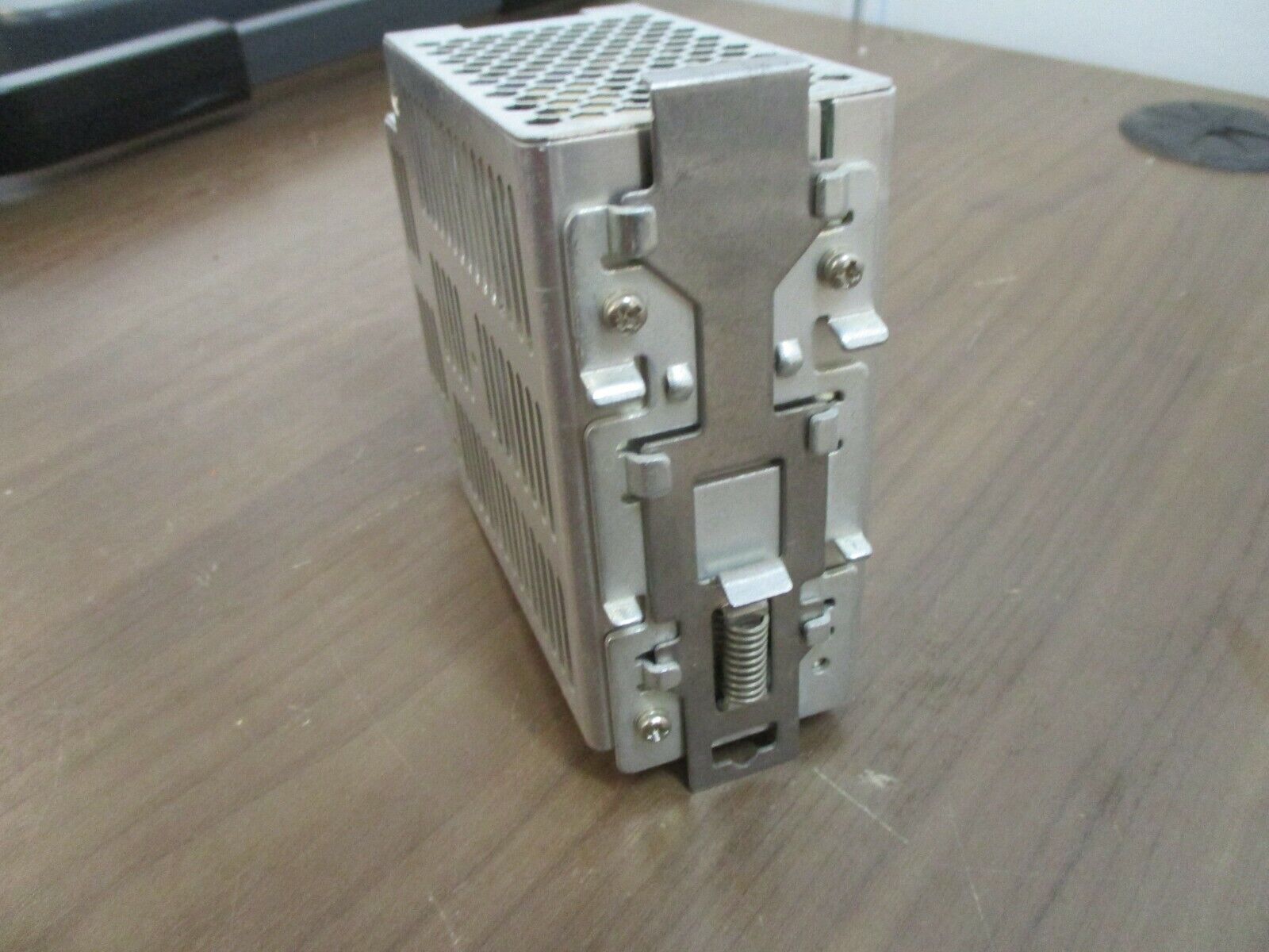 Lambda Power Supply DLP75-24-1/E Input Output Used