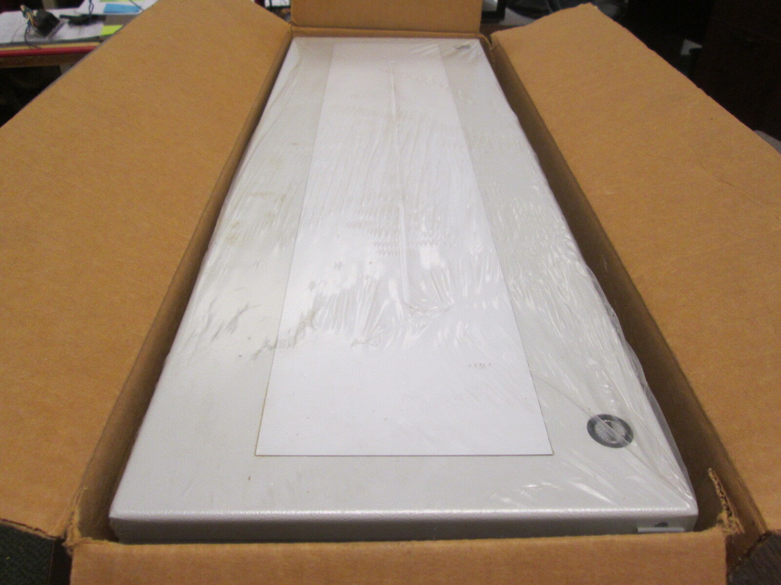 Hoffman Hinged Window Cover Enclosure LWC206015 Size: 200x600x150mm New Surplus