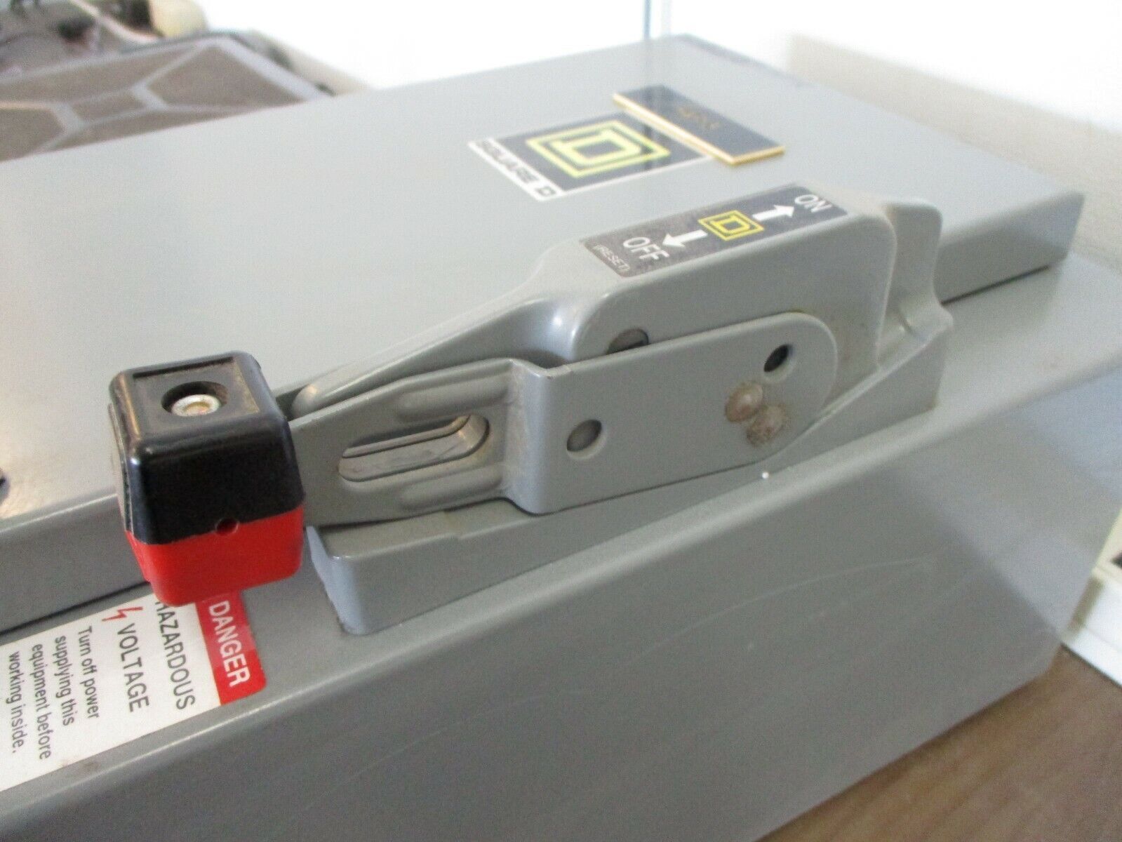 Square D Size 1 Breaker Combination 8539 SCG43 CFF4P22P61 120V Coil 15A 600V