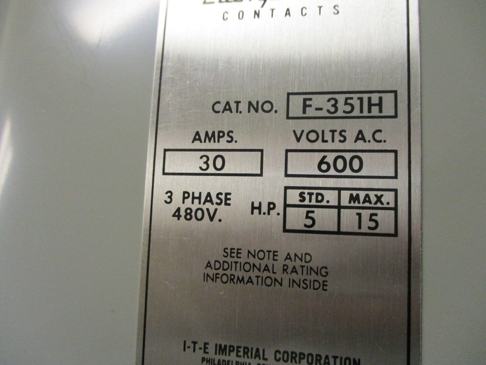 ITE Fusible Type 12 Safety Switch/ Disconnect F-351H 30A 600V 3P New Surplus