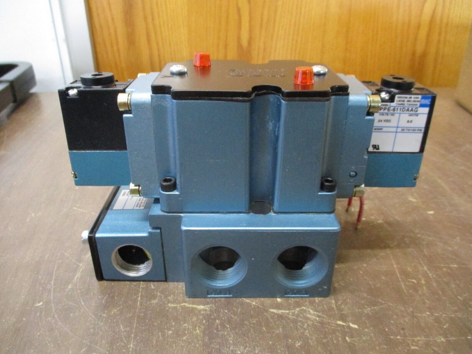 MAC Solenoid Valve 6523B-000-PP-611DA VAC-150PSI New Surplus
