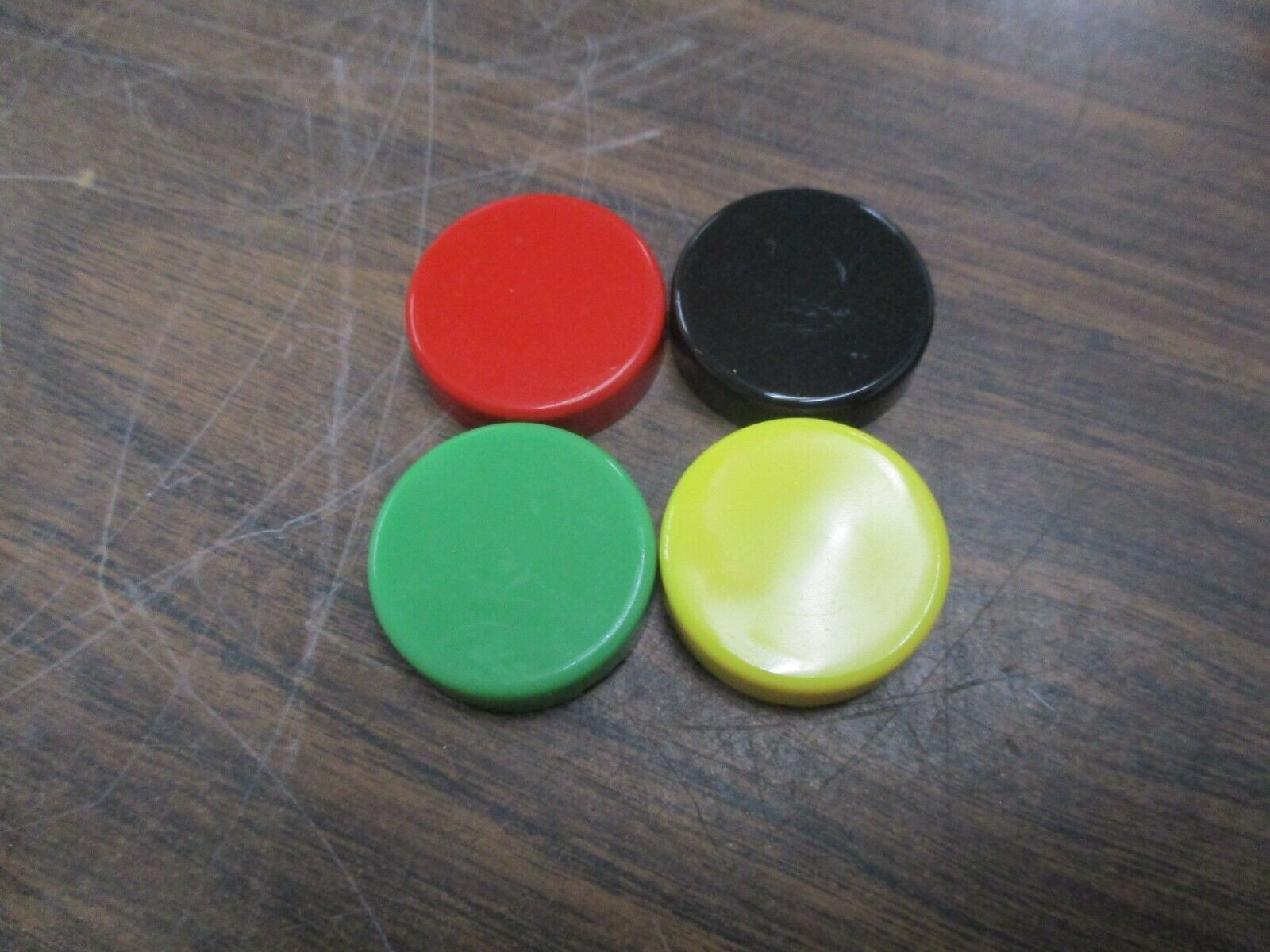 GE Oiltight Pushbutton CR104PBG00U2 New Surplus