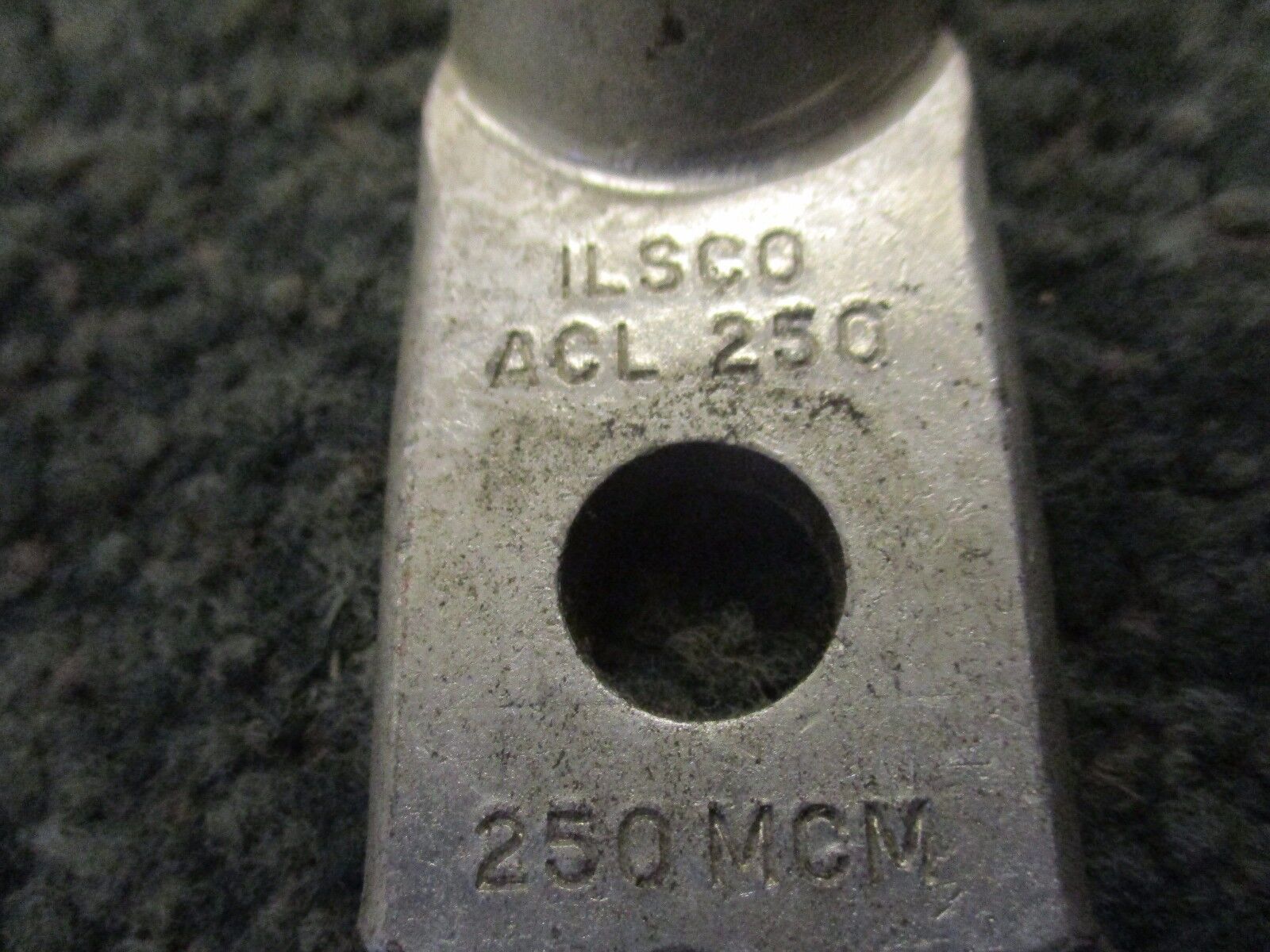 Ilsco Crimp Lug ACL 250 CUAL 250 MCM "Lots of 5" New Surplus