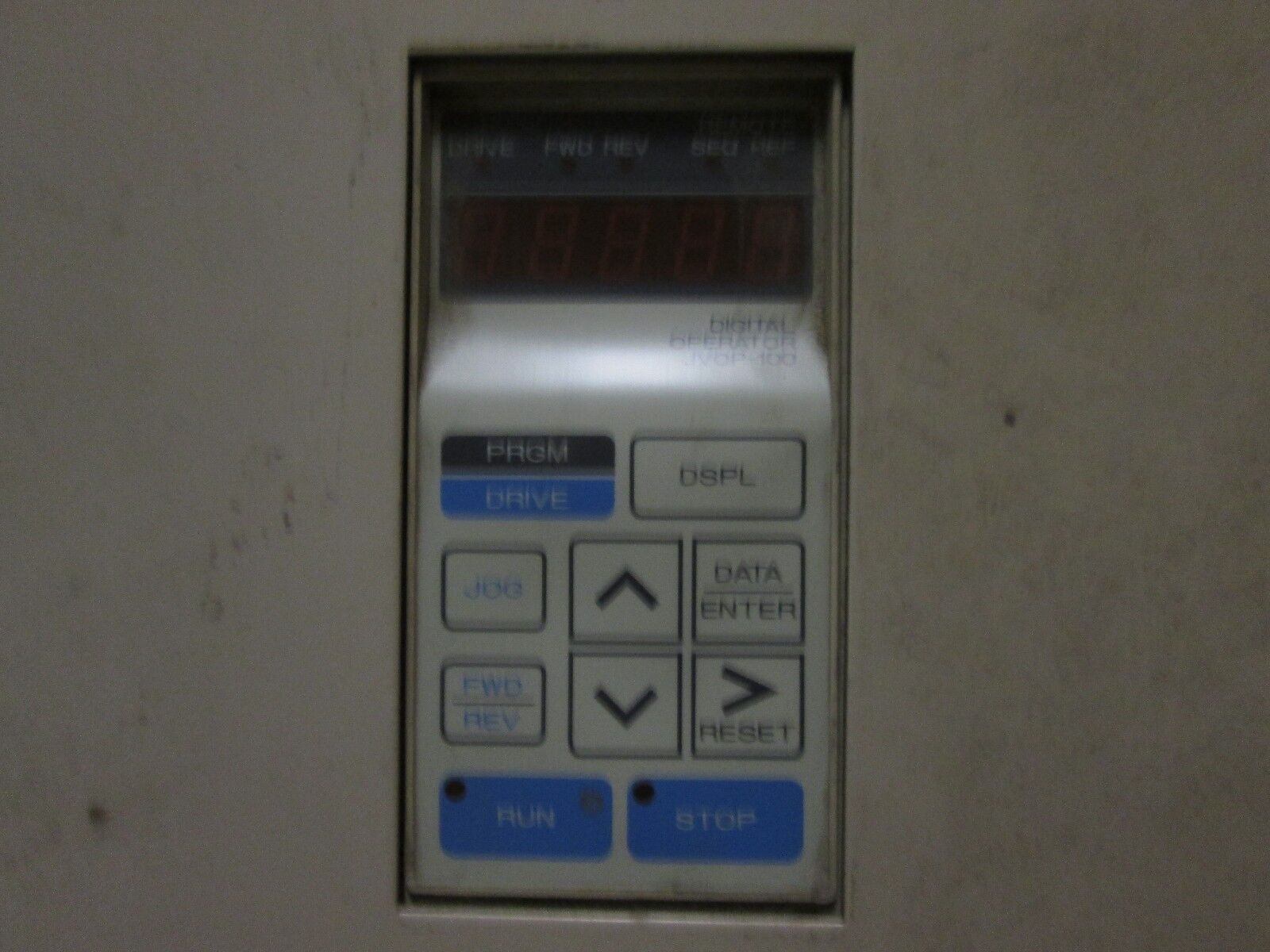 Saftronics/Magnetek 500-575V Ac Drive CIMR-HU5015 20 HP Inputs Outputs Used