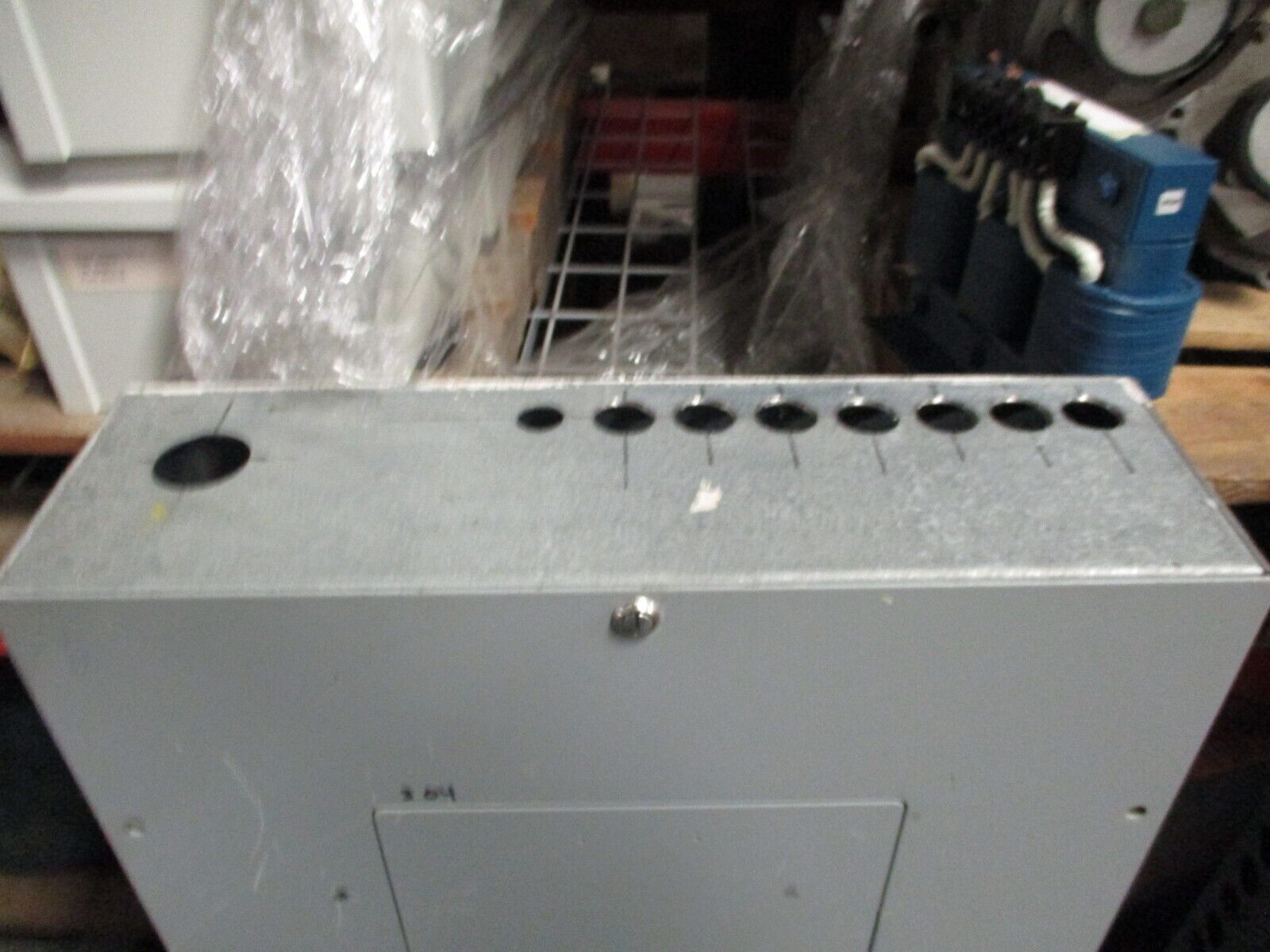 Challenger Main Breaker Breaker Panel PM1A 100A Main 208/120V 3Ph 4W 42-Slot