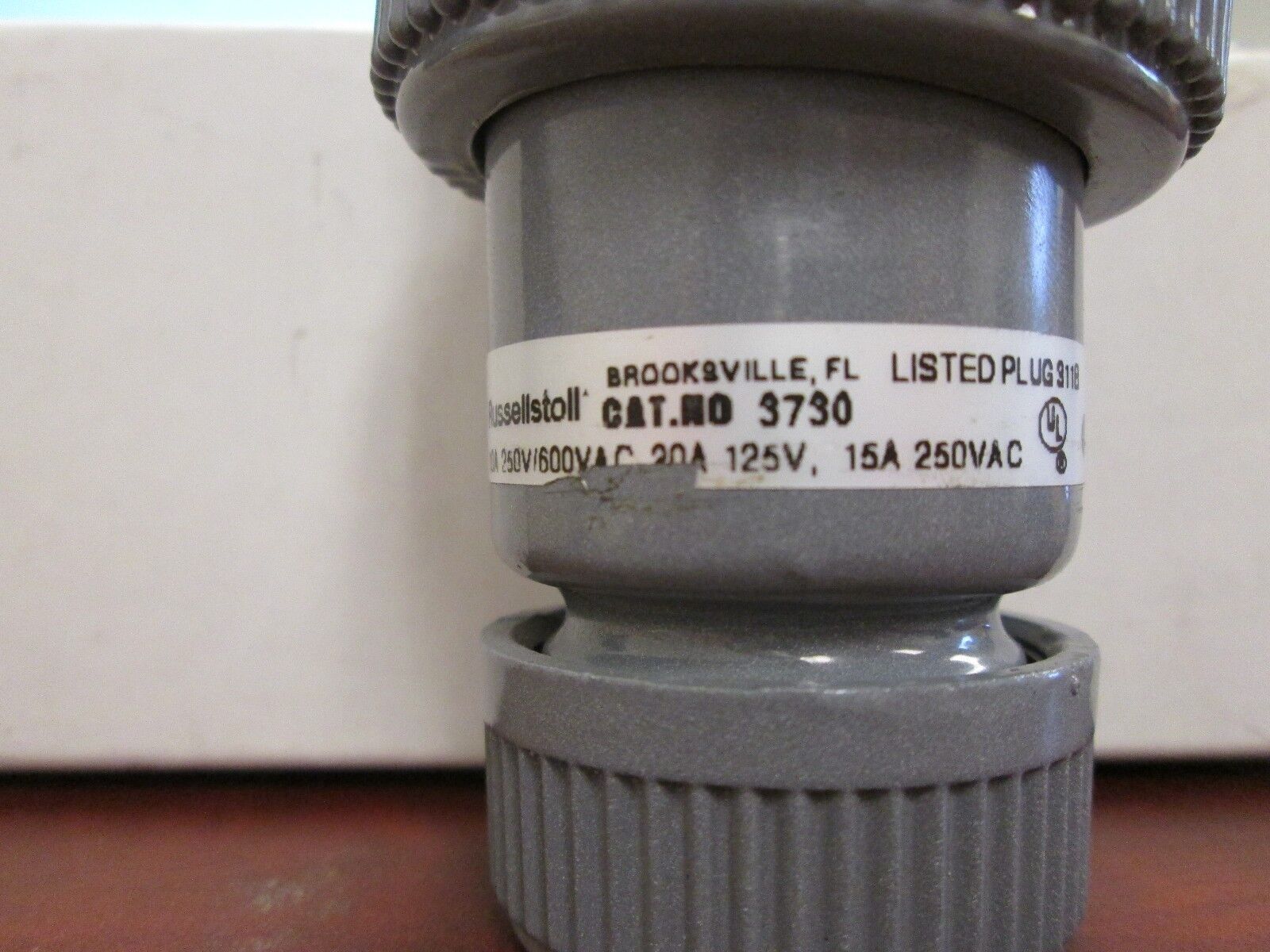 Thomas & Betts Plug 3730 10A 600VAC 3P 4W New Surplus