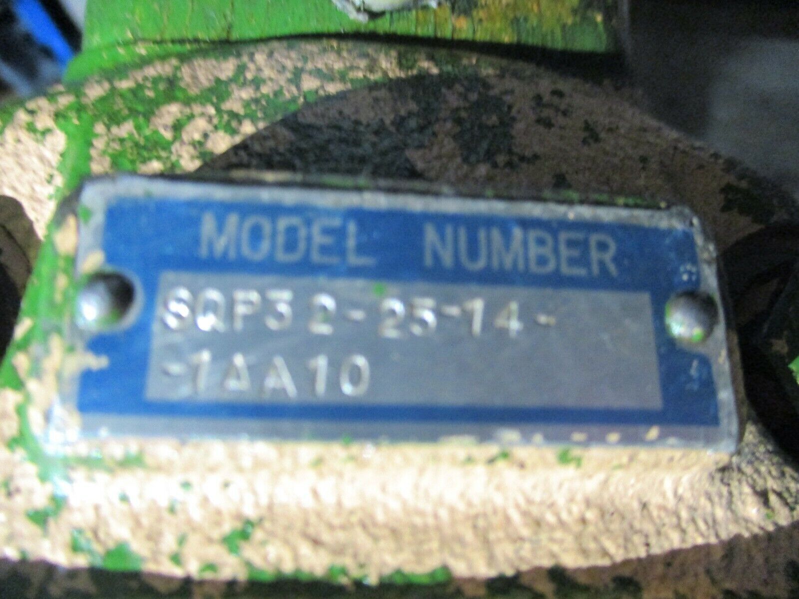 Tokyo Keiki Vane Pump w/ Motor SQP32-25-14-1AA10 40HP 1200RPM 220/440V 103/52A