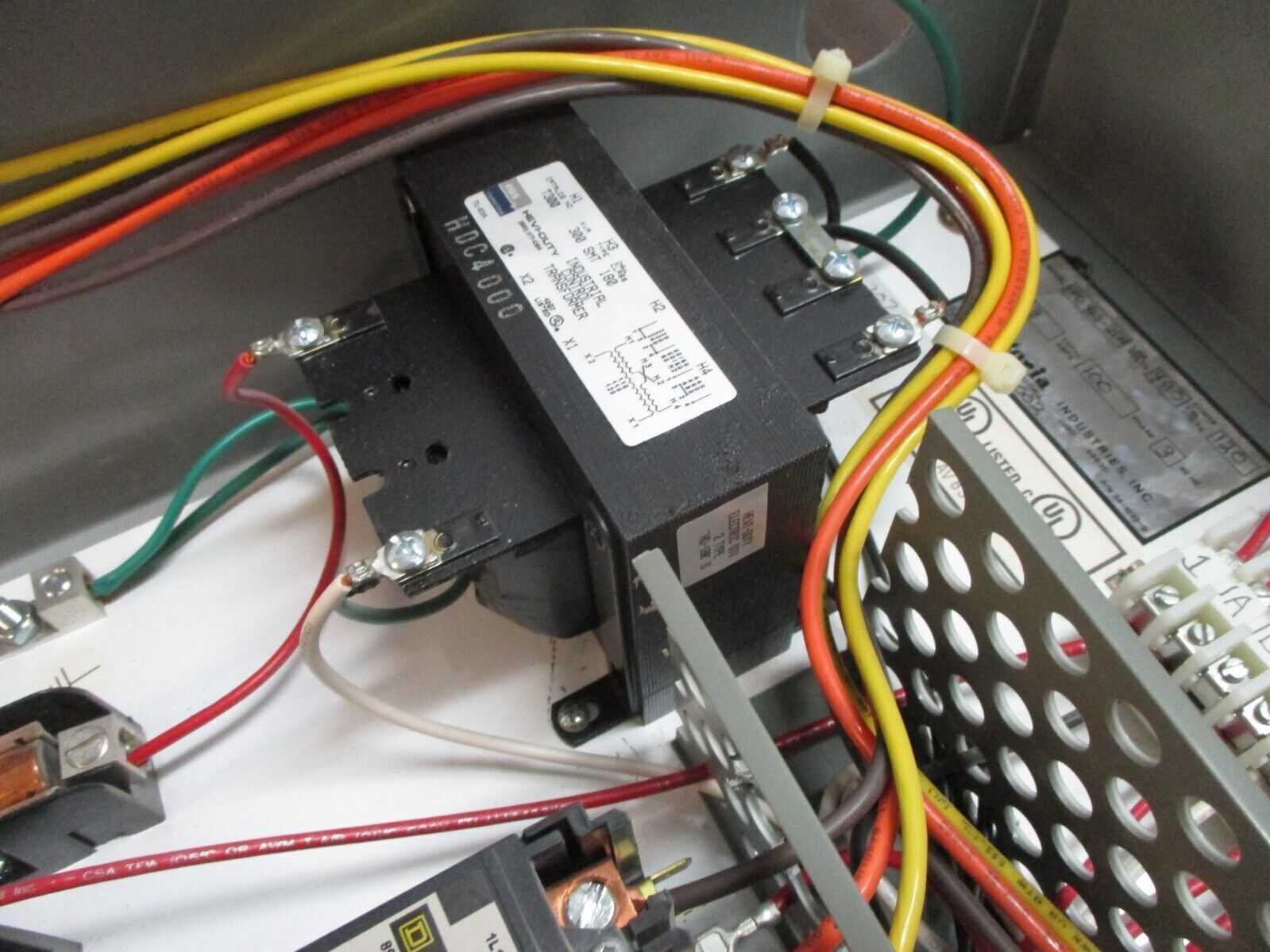 Fostoria Wall Infrared Contactor Enclosure FPC-463-2FP 8.3kW 480V 100A 3Ph 60Hz