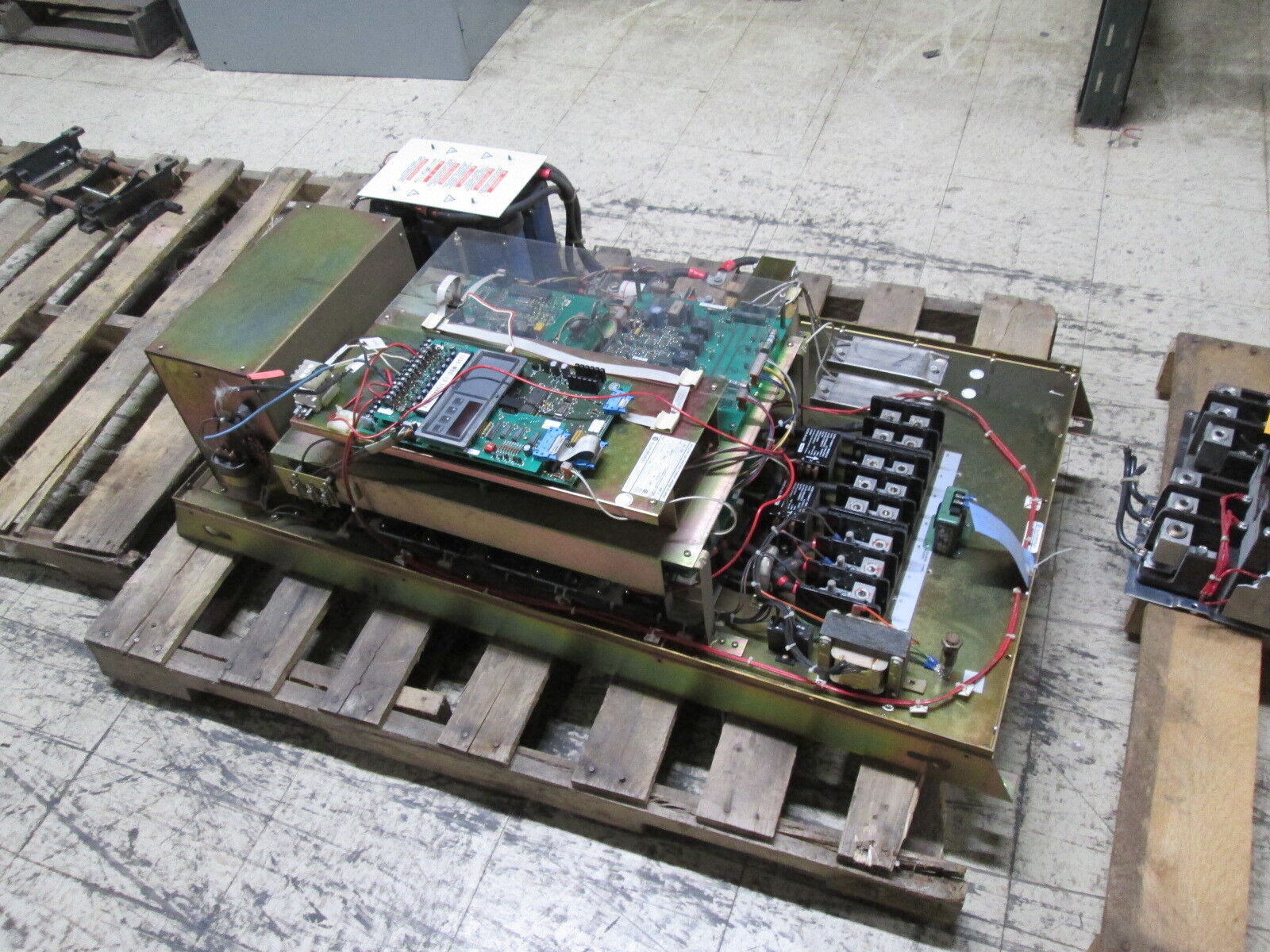 Allen-Bradley 1336 AC Drive 1336-B100-EAH-S1 100HP 3Ph Used