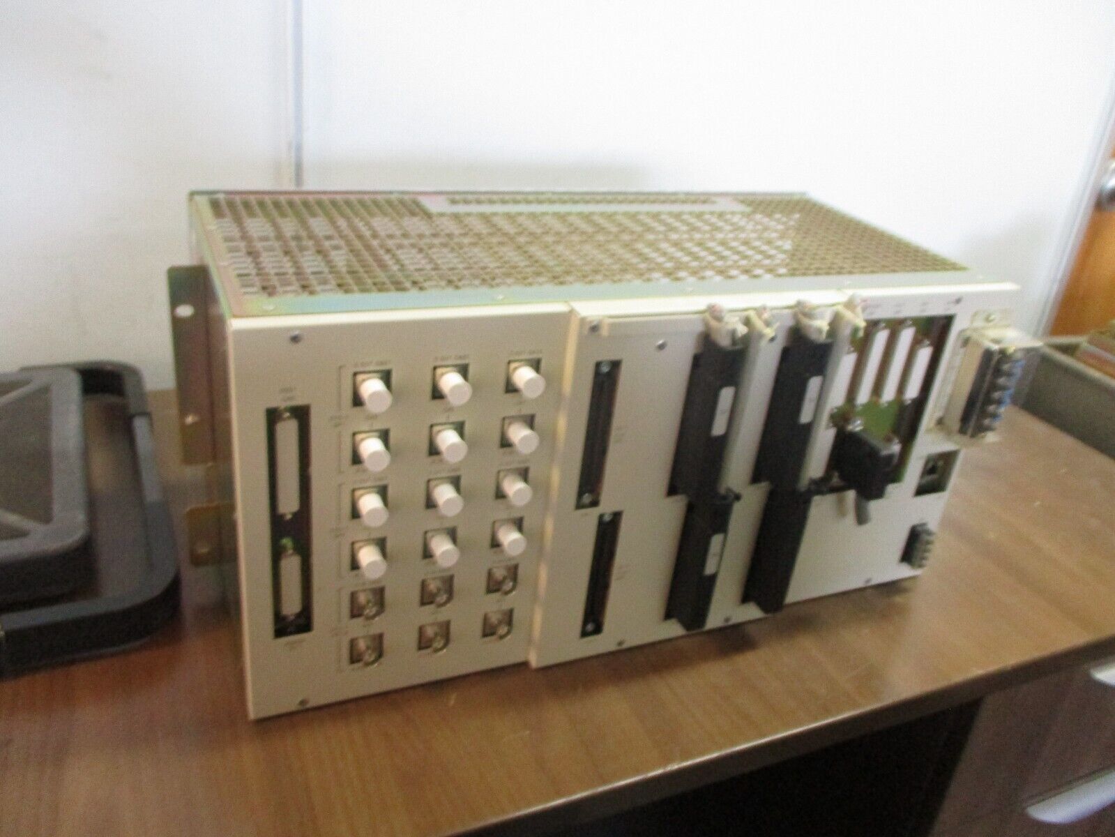 Fujitsu FLM 150 Add-Drop Multiplexer FC9612SF11 Iss. 03 Used