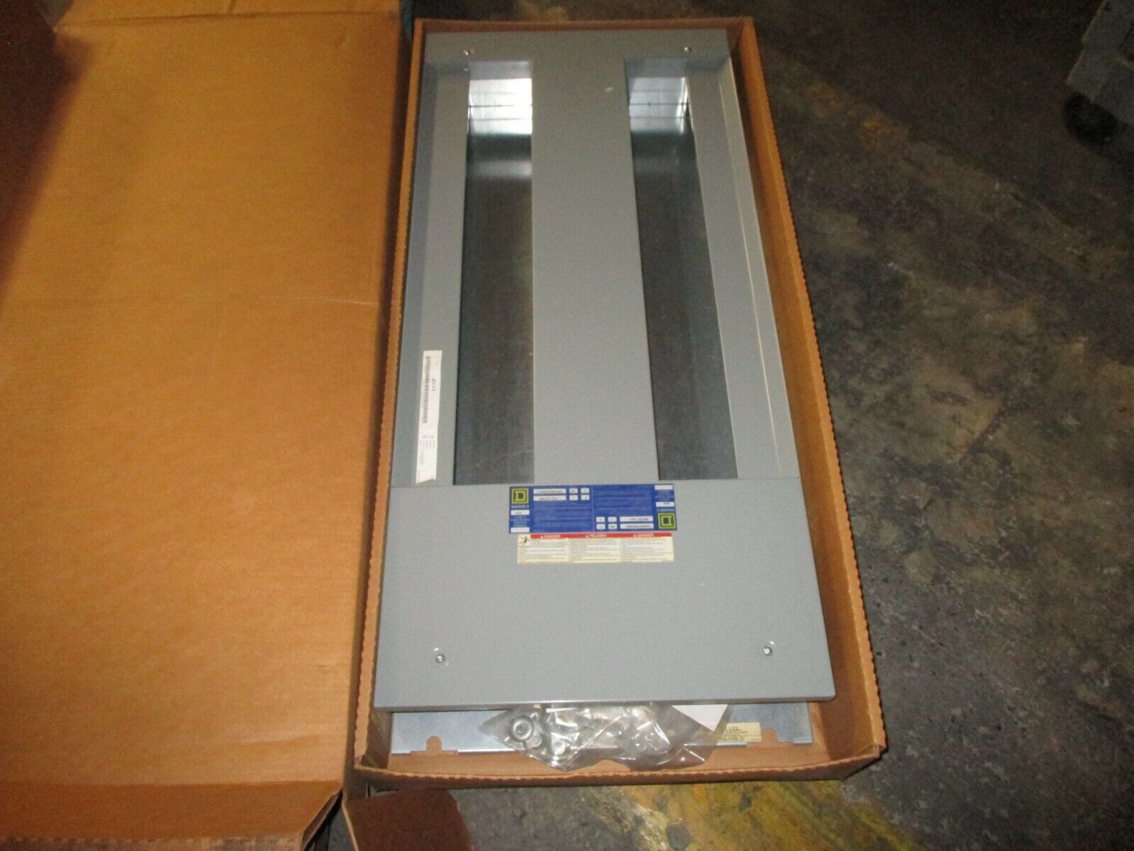 Square D HCN I-Line Panelboard Interior 12195247630010001 Ser. E1 200A 480Y/277V