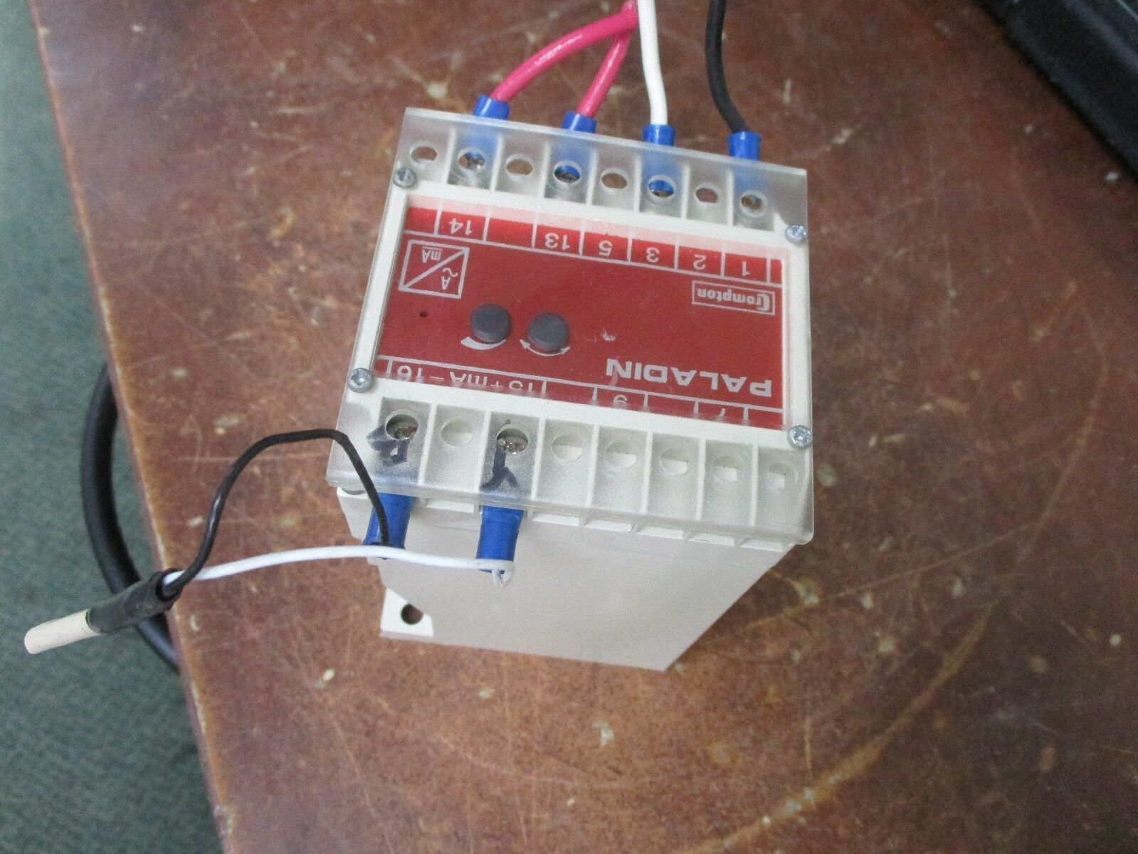 Crompton Paladin Transducer 253-TALU-LSHG-C6-DG Input: 5A AC Aux: 120V 60Hz Used