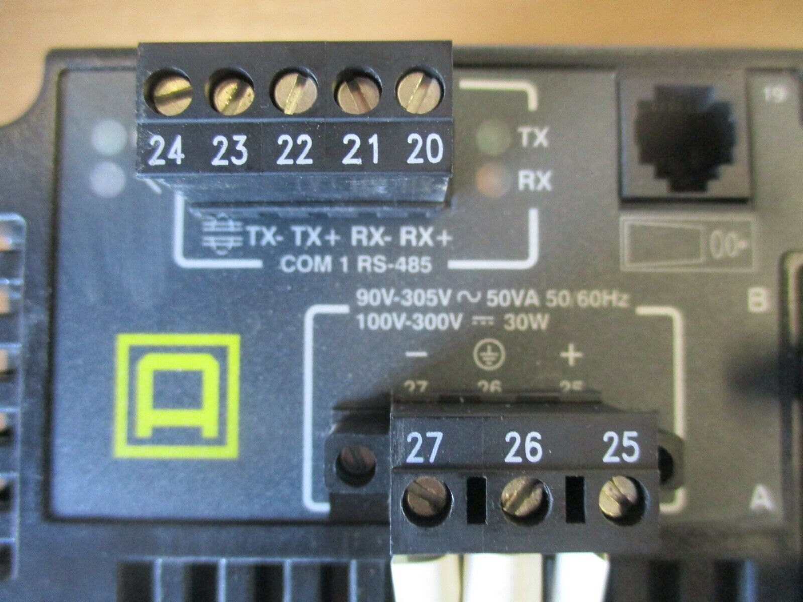Square D PowerLogic Circuit Monitor CM4000T Ser. E1 KYZ: 240VAC 300VDC Used