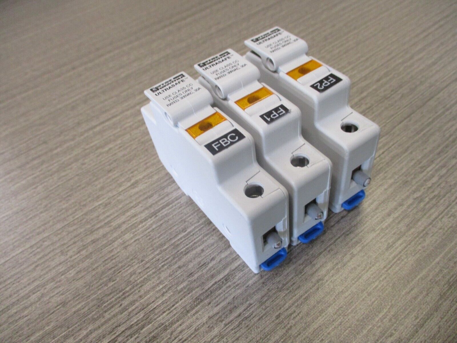 Ferraz Shawmut Ultrasafe Fuse Holder U5CC1I-AC 300, 30A 300V 1P Lot of 3 Used