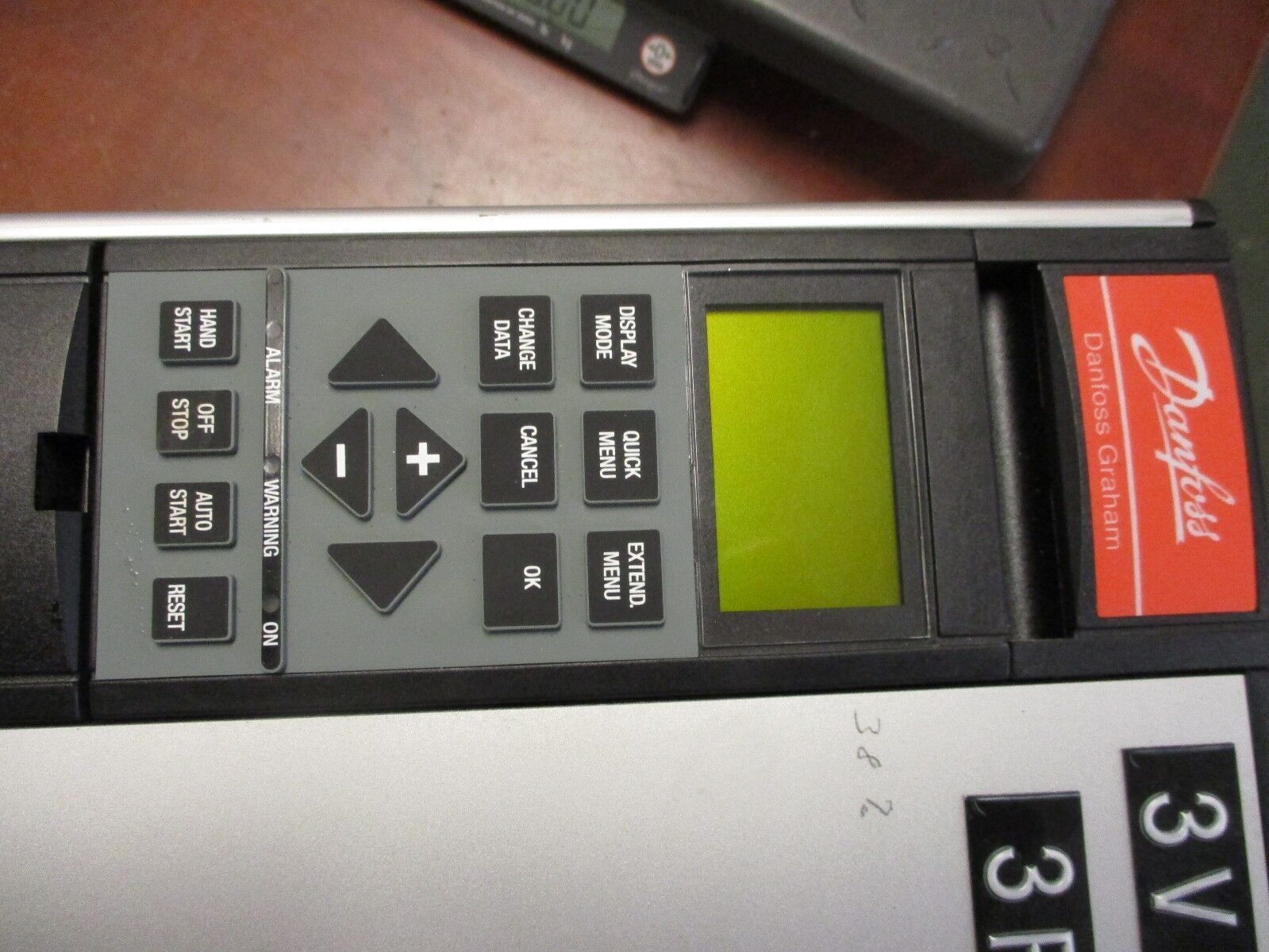 Danfoss VLT 6008 AC Drive 175Z7285 7.5HP 3Ph Used