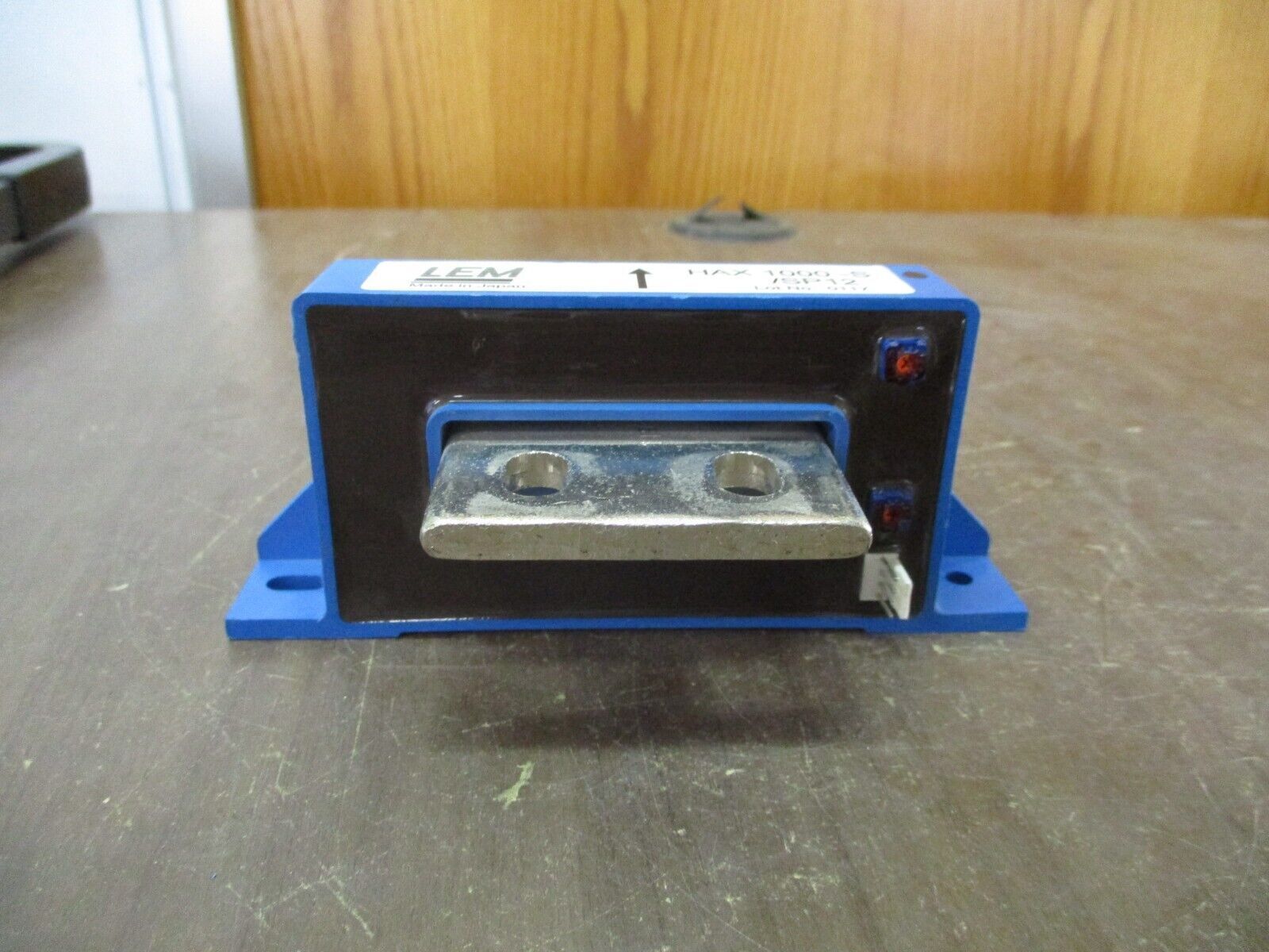 LEM Current Transducer HAX1000-S/SP12 w/ Bus bar Used