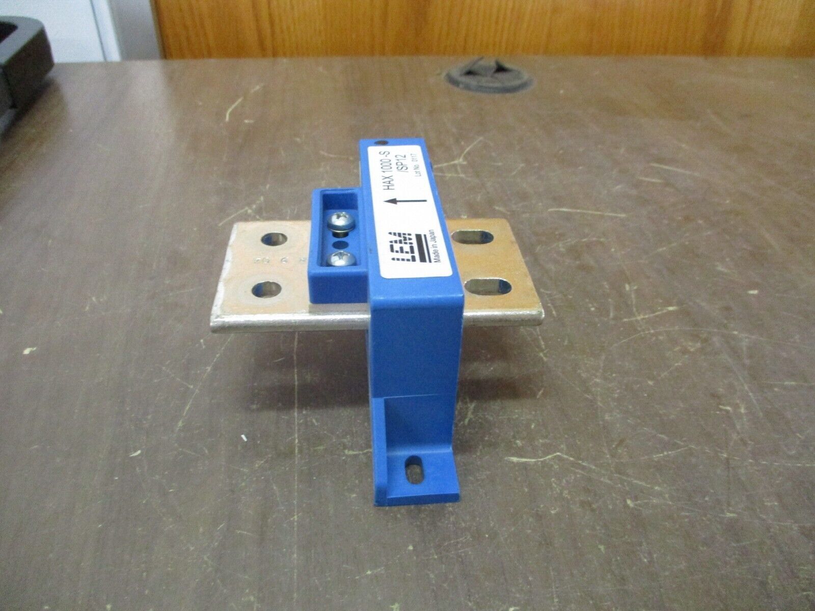 LEM Current Transducer HAX1000-S/SP12 w/ Bus bar Used