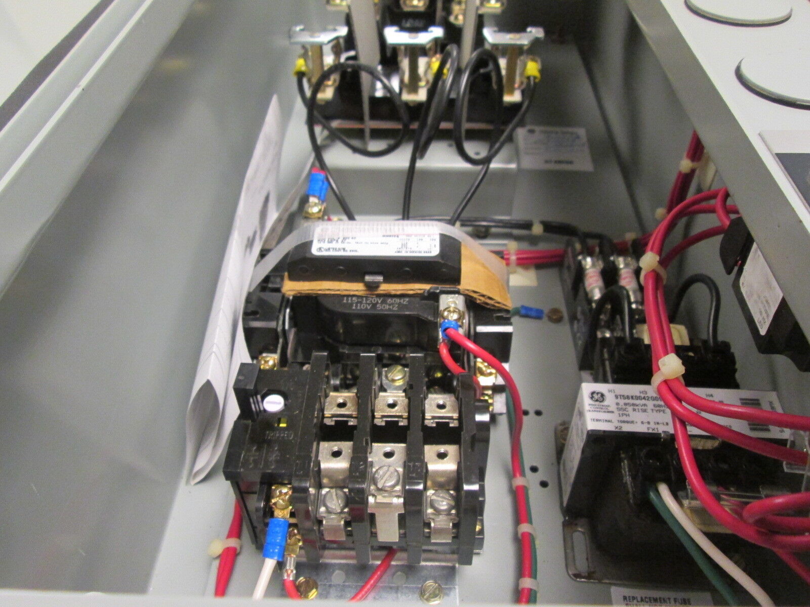 GE Fusible Size 1 Combination CR408C694R31NA11A 115-120V Coil 27A 600V *No Box*