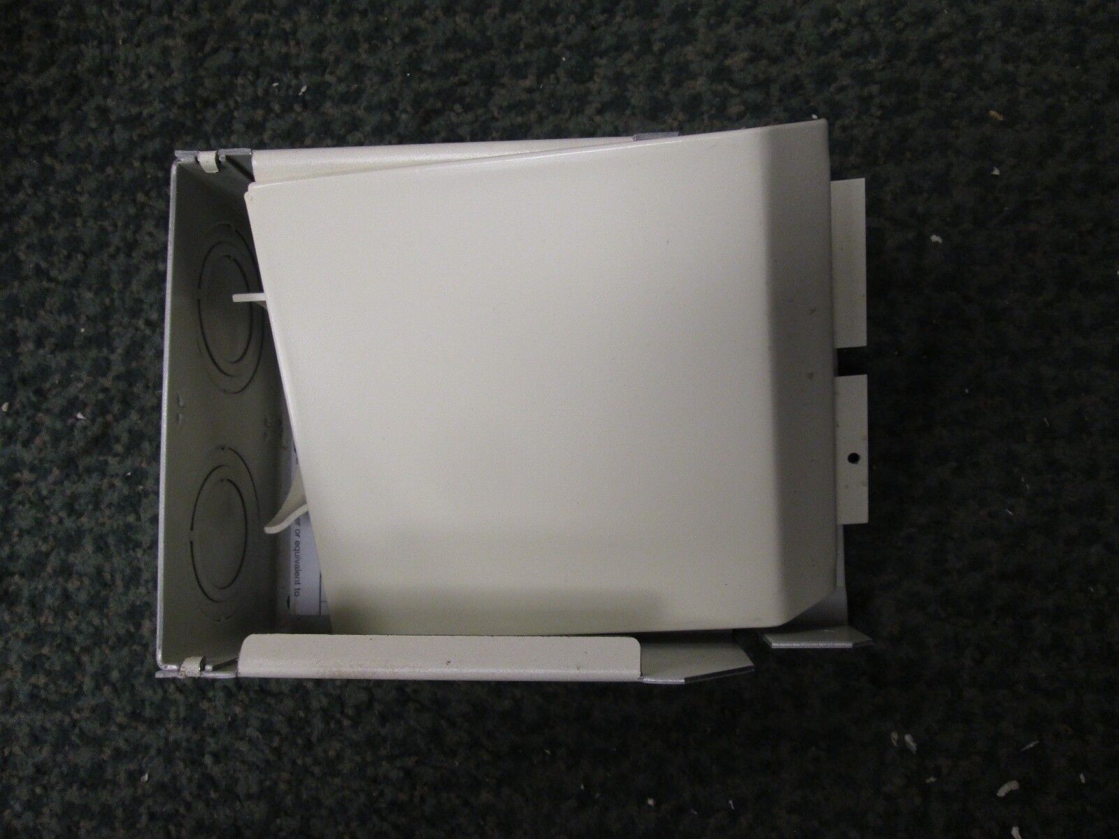 Wiremold Fiberready Entrance V4010DF0 New Surplus