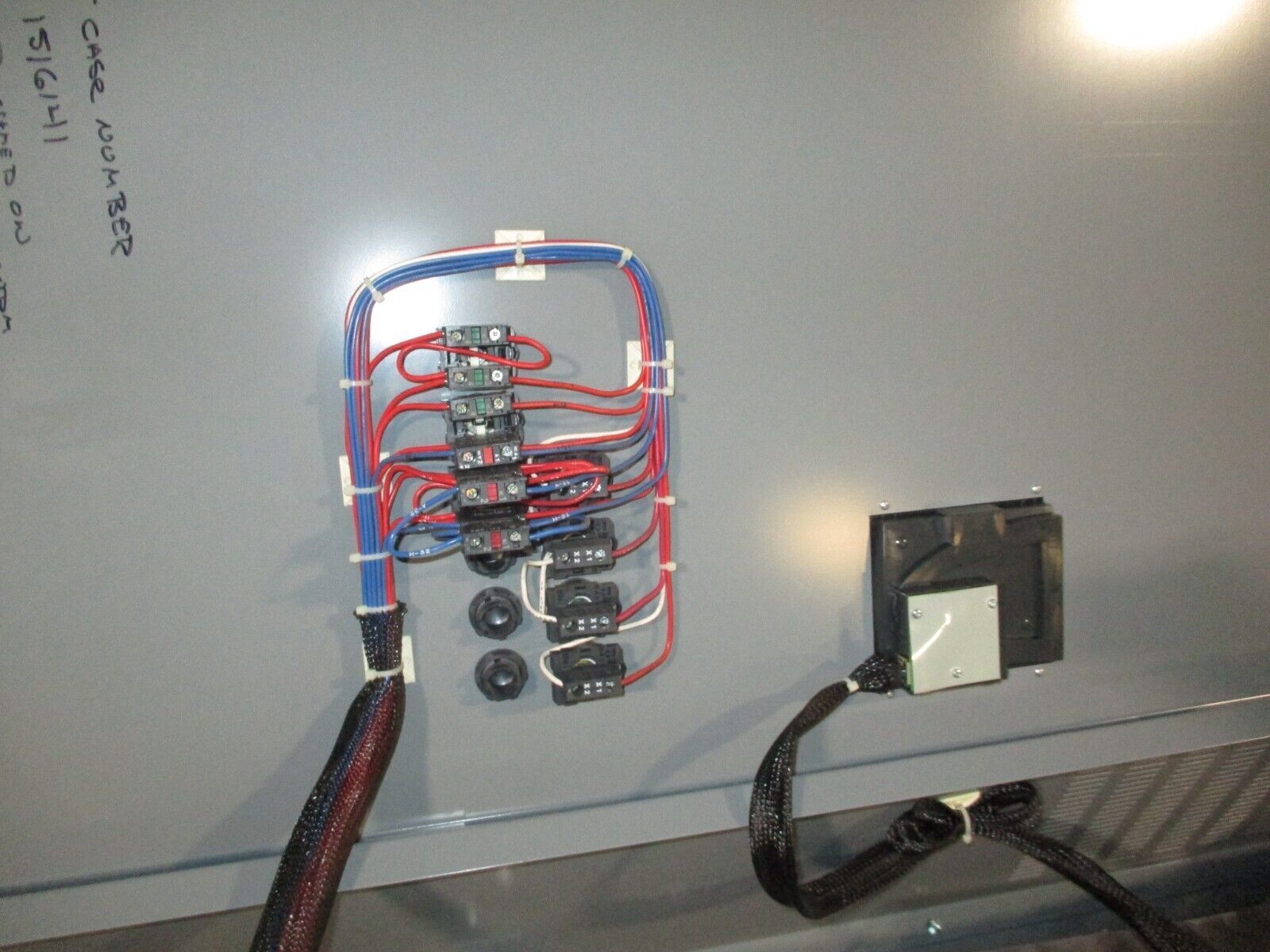 Square D E-Flex Altivar AC Drive w/ Bypass 8839 EFDRG4VY Ser. B 75HP 3Ph Used