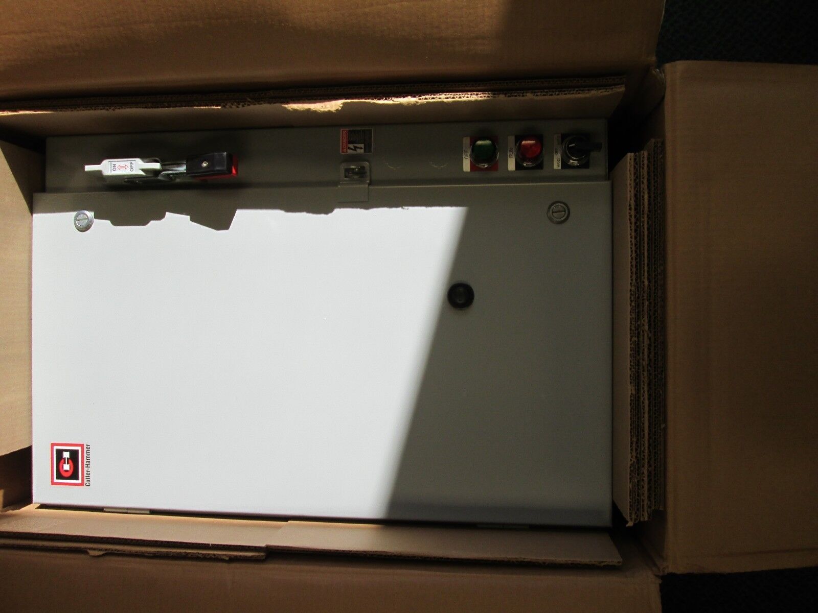 Cutler-Hammer Fusible Combination with Control Transformer, Size 3, AN16KN0, New