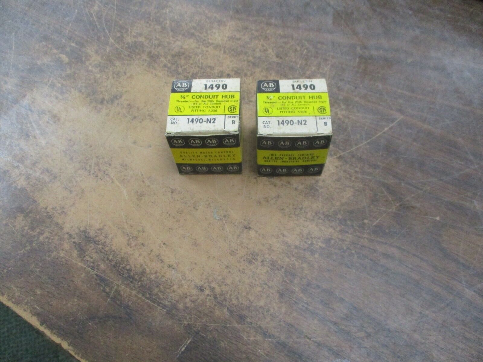 Allen-Bradley 3/4" Conduit Hub 1490-N2 Ser. B *Lot of 2* New Surplus
