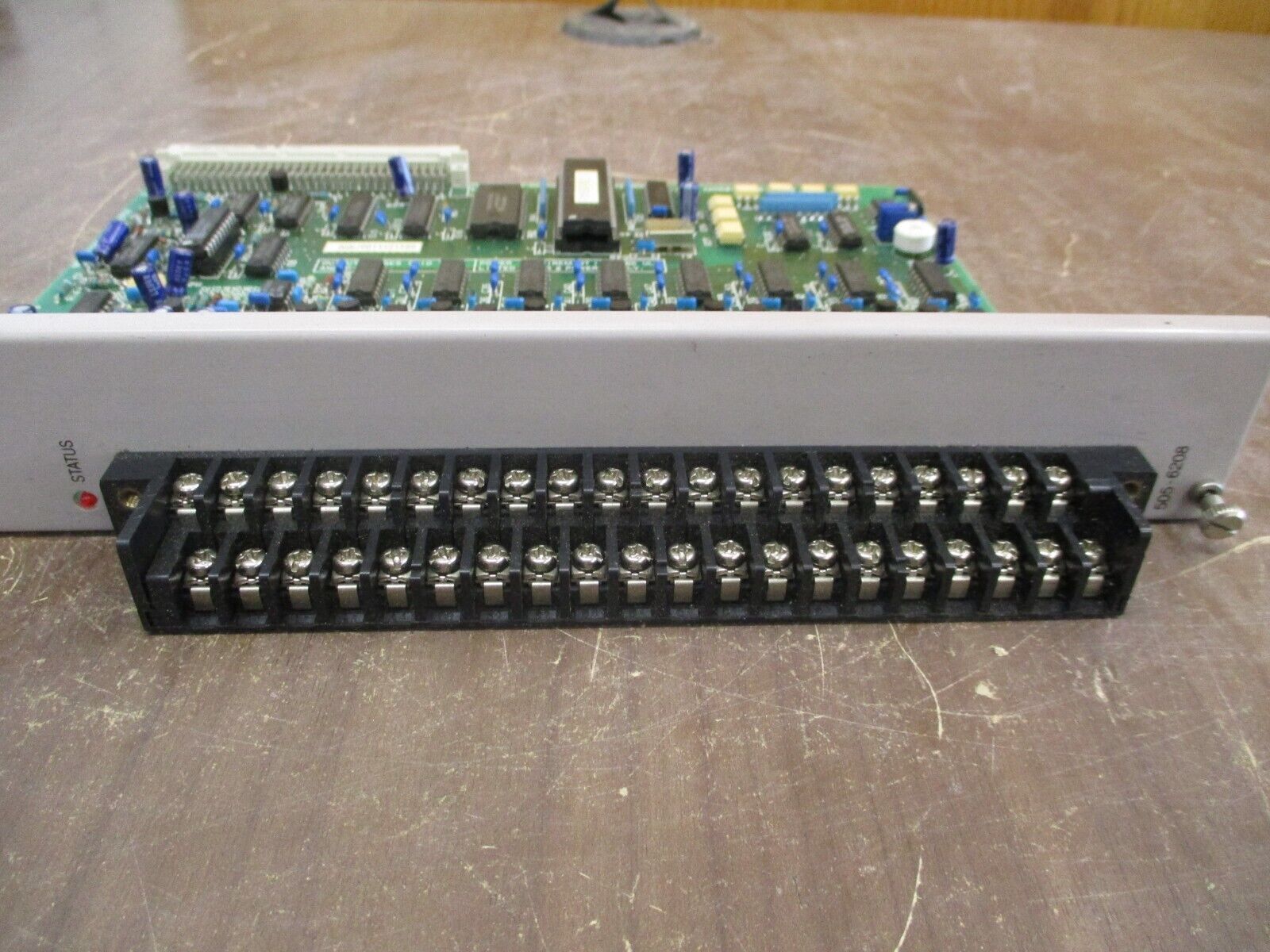 Siemens Analog Output Module 505-6208 8-Ch 0-10VDC 0-20mA Used