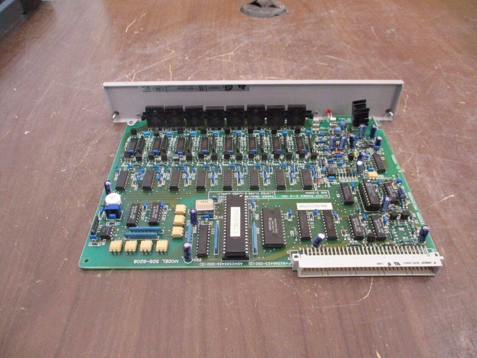 Siemens Analog Output Module 505-6208 8-Ch 0-10VDC 0-20mA Used