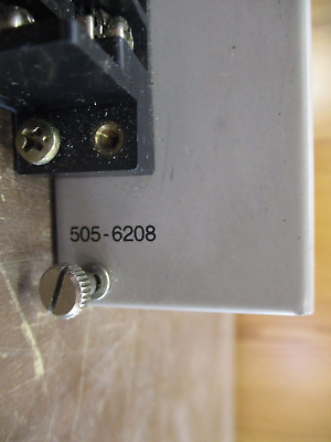 Siemens Analog Output Module 505-6208 8-Ch 0-10VDC 0-20mA Used