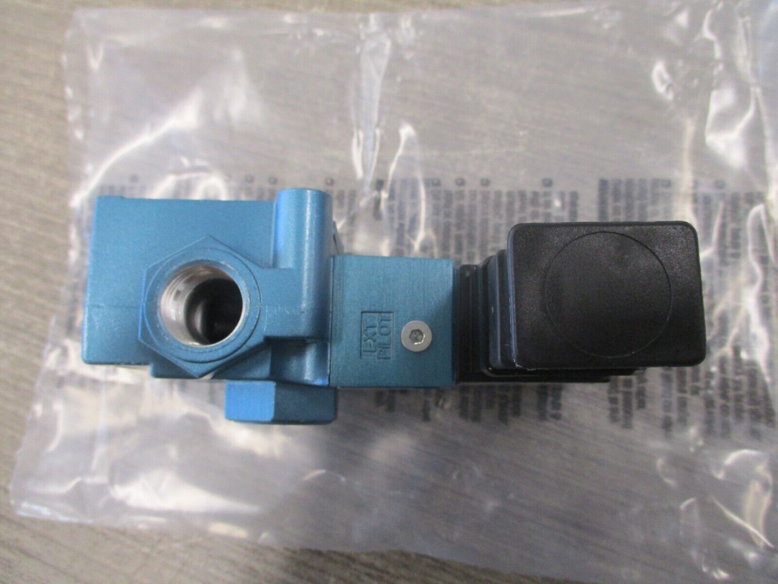 MAC Solenoid Valve 55B-12-PI-871JM New Surplus