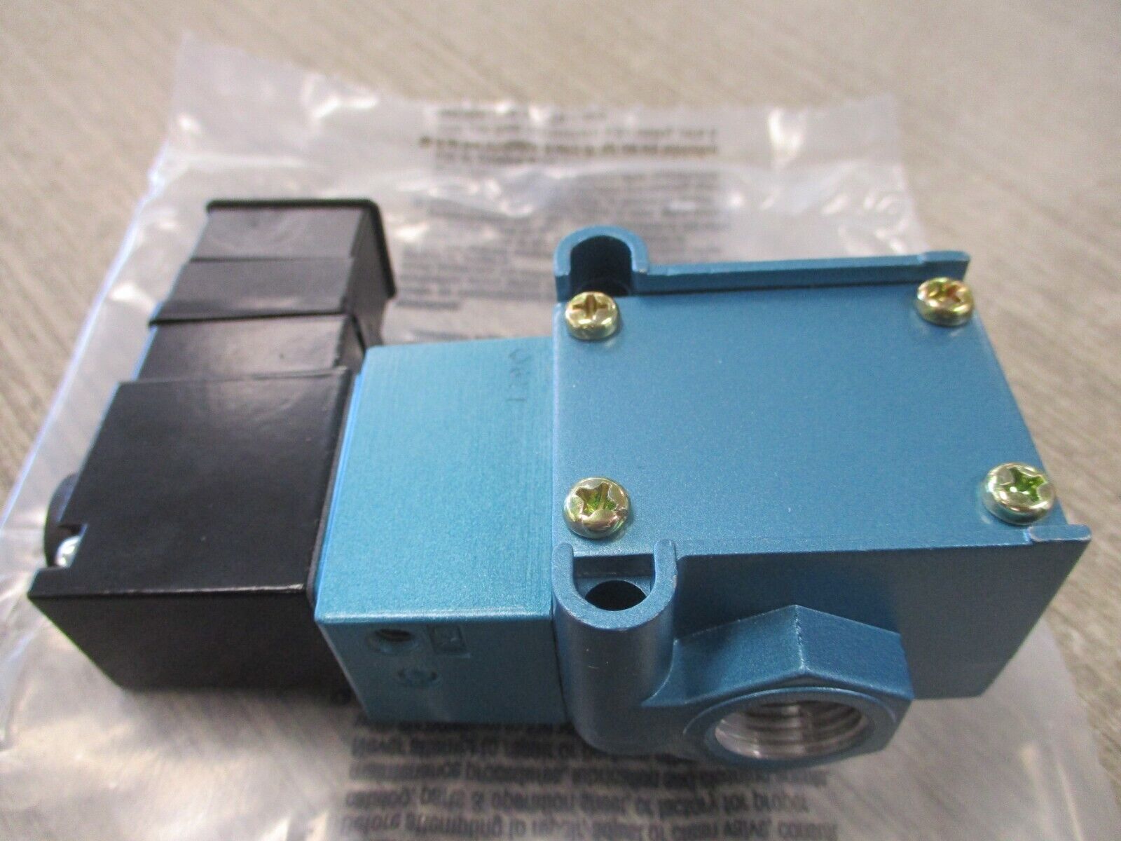 MAC Solenoid Valve 55B-12-PI-871JM New Surplus